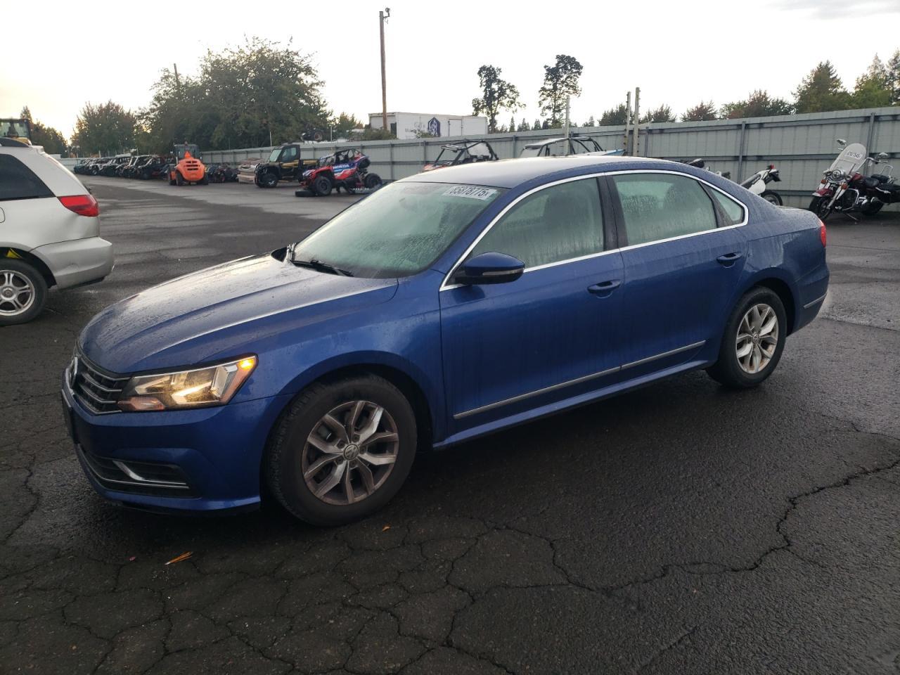 2016 Volkswagen Passat, S