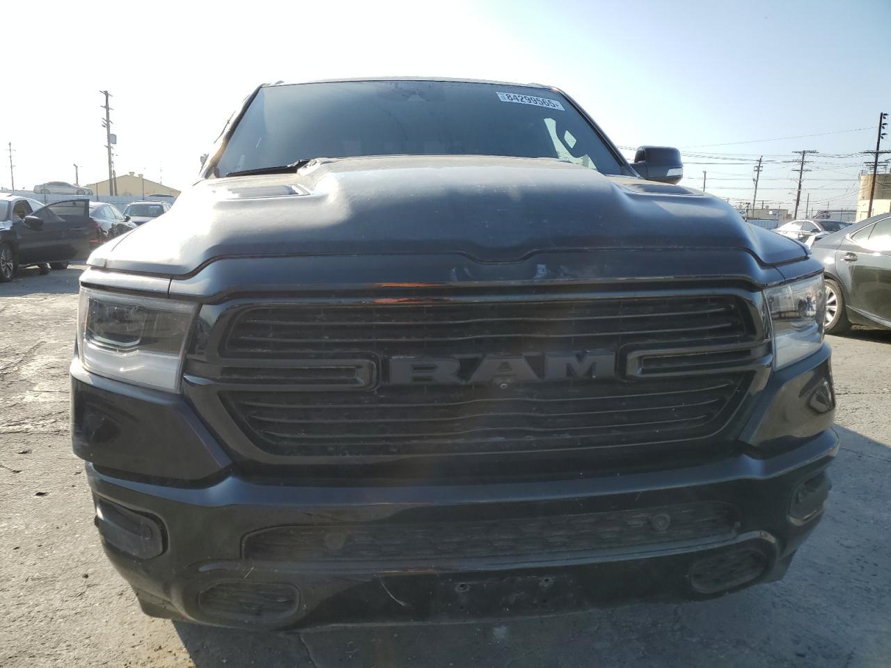 2019 RAM 1500, Laramie