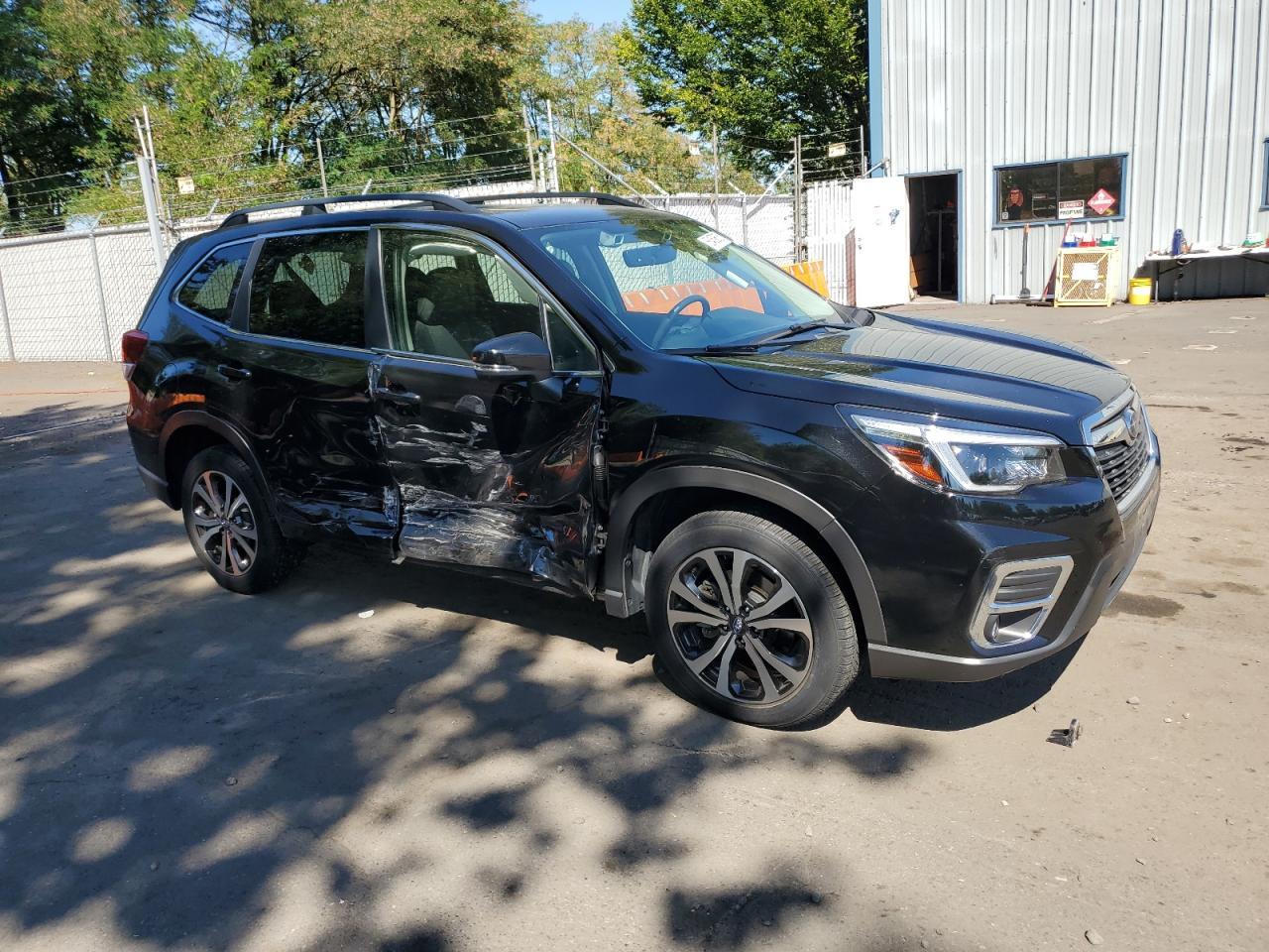 2021 Subaru Forester, Limited