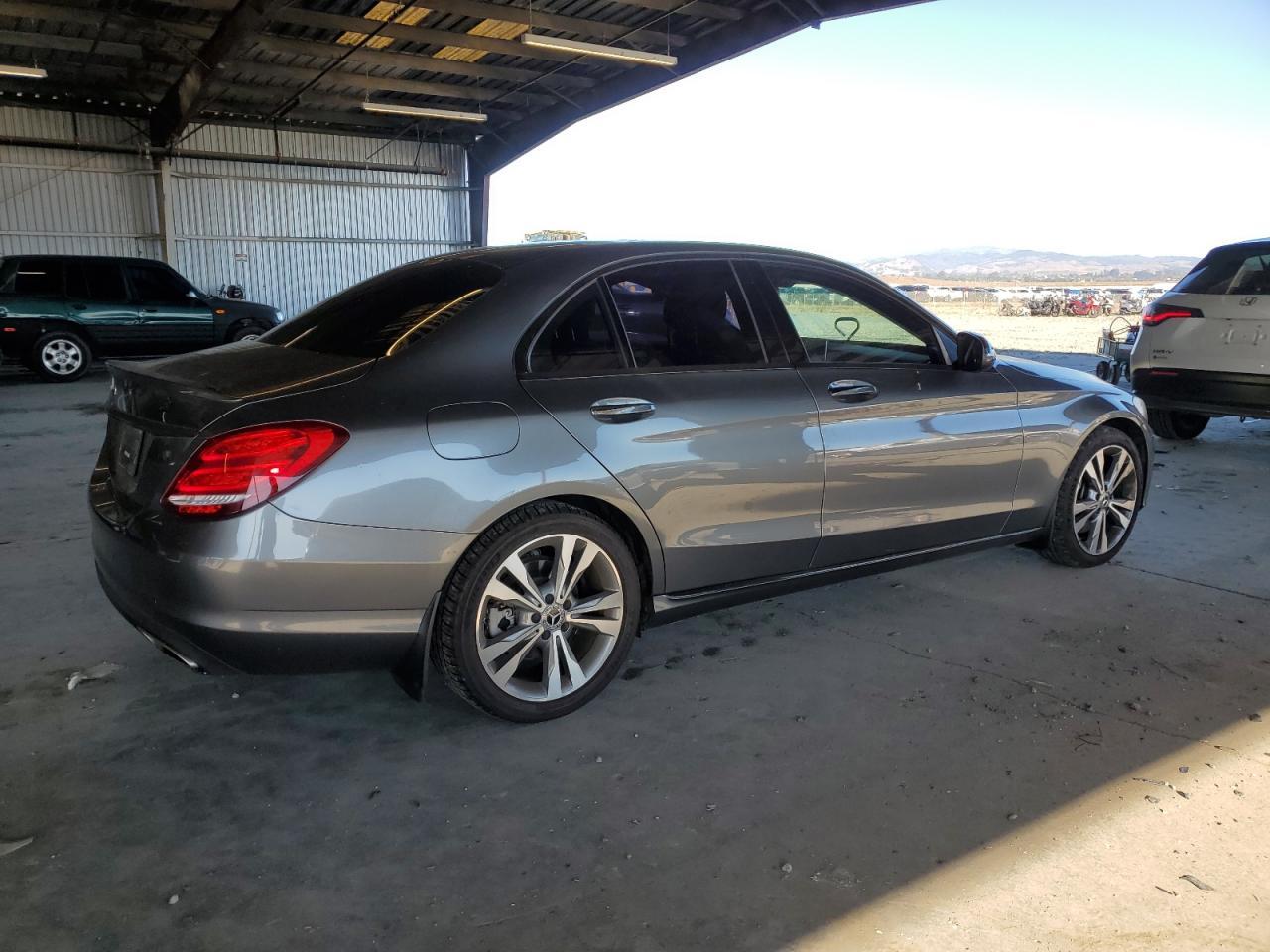 2017 Mercedes-Benz C-Class, 300