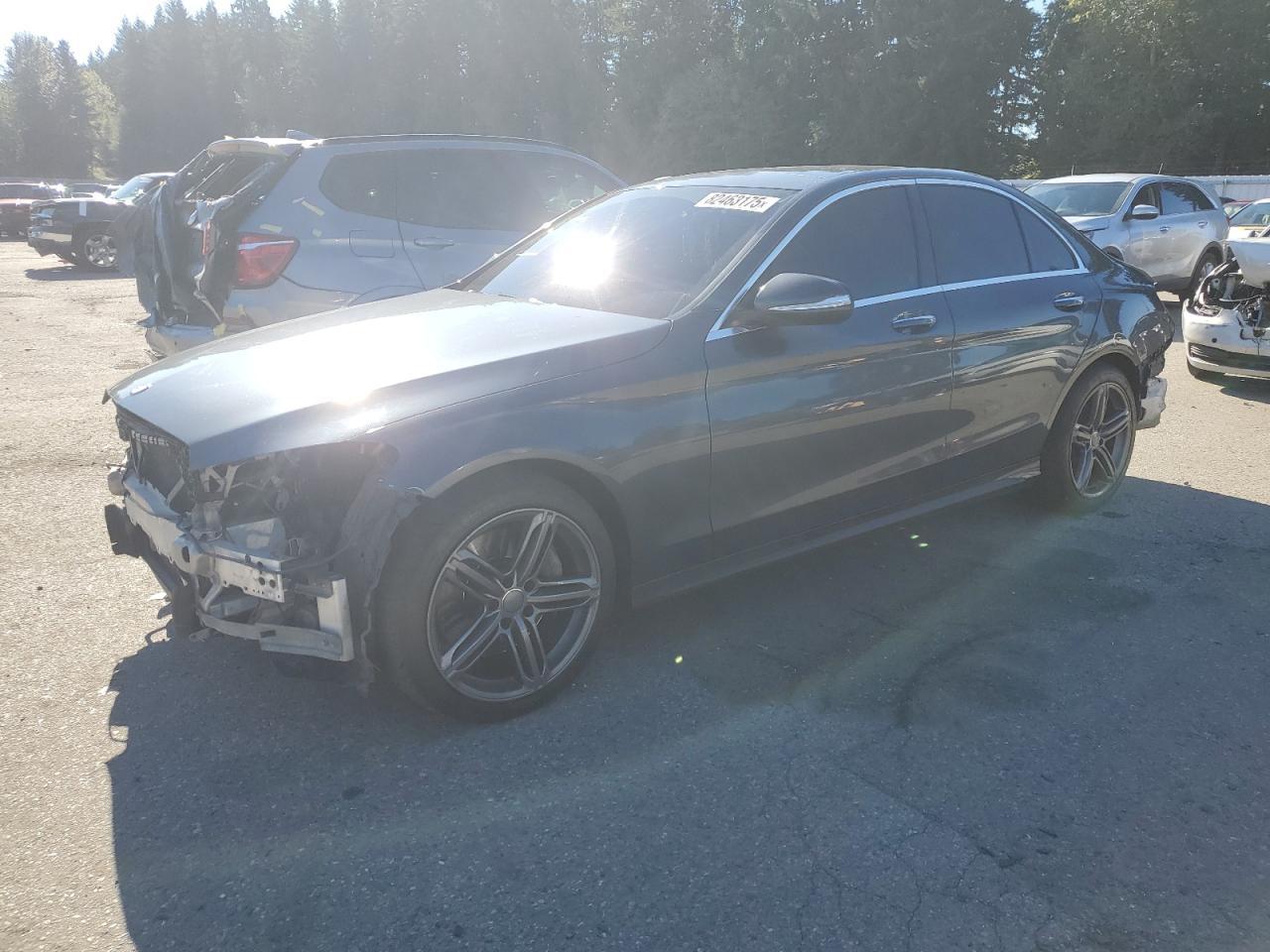 2015 Mercedes-Benz C-Class, 4...