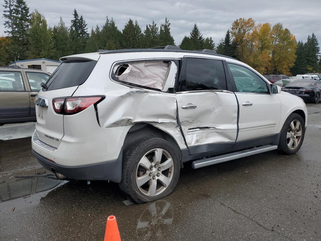 2016 Chevrolet Traverse, Ltz