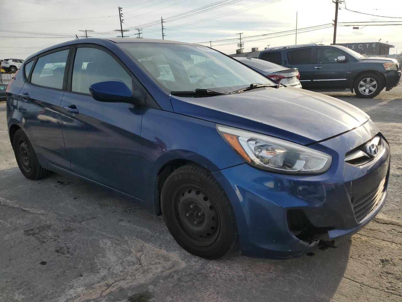 2017 Hyundai Accent, SE
