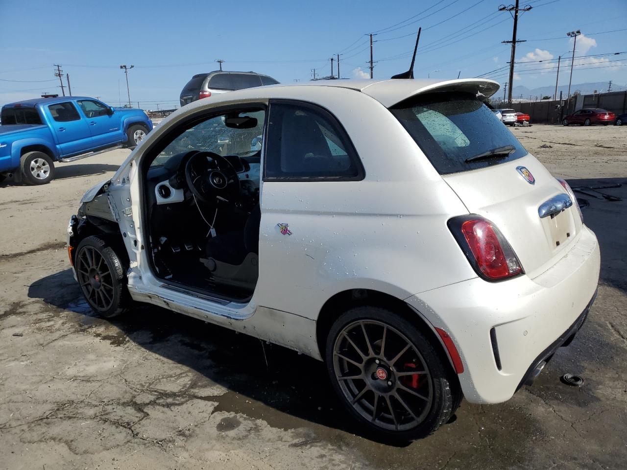 2017 Fiat 500, Abarth