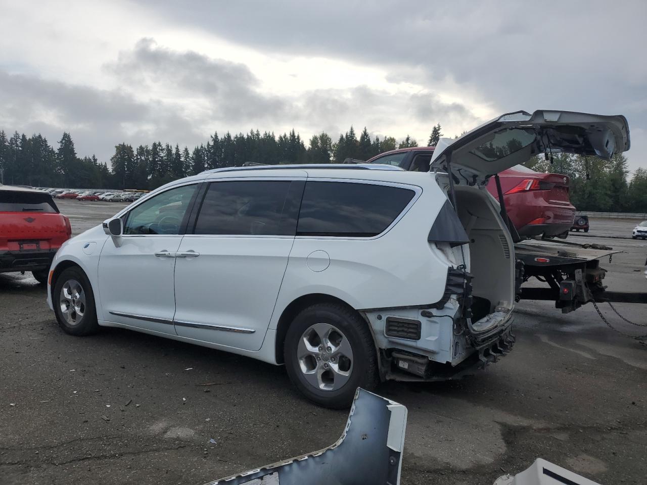 2018 Chrysler Pacifica, Hybri...