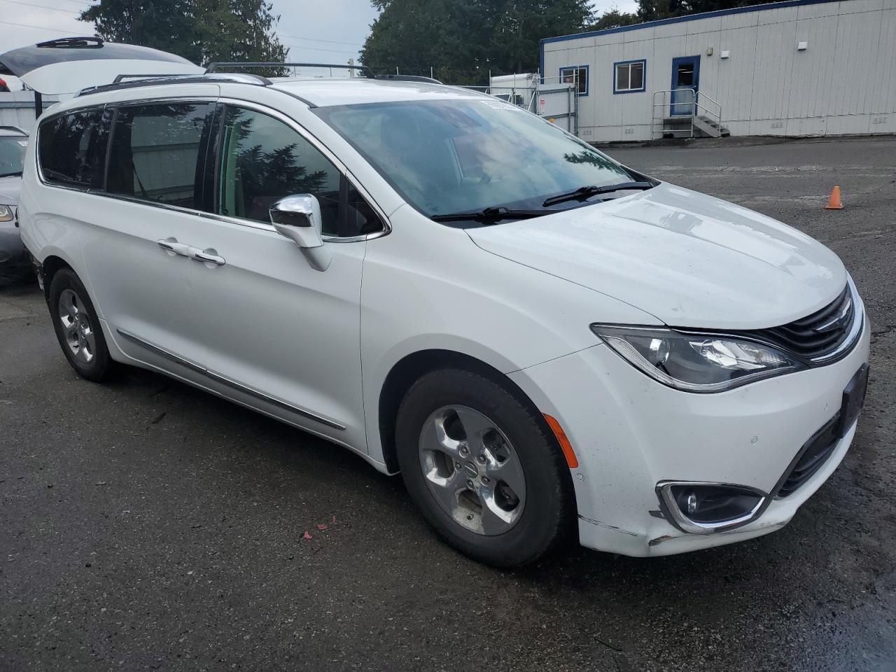 2018 Chrysler Pacifica, Hybri...