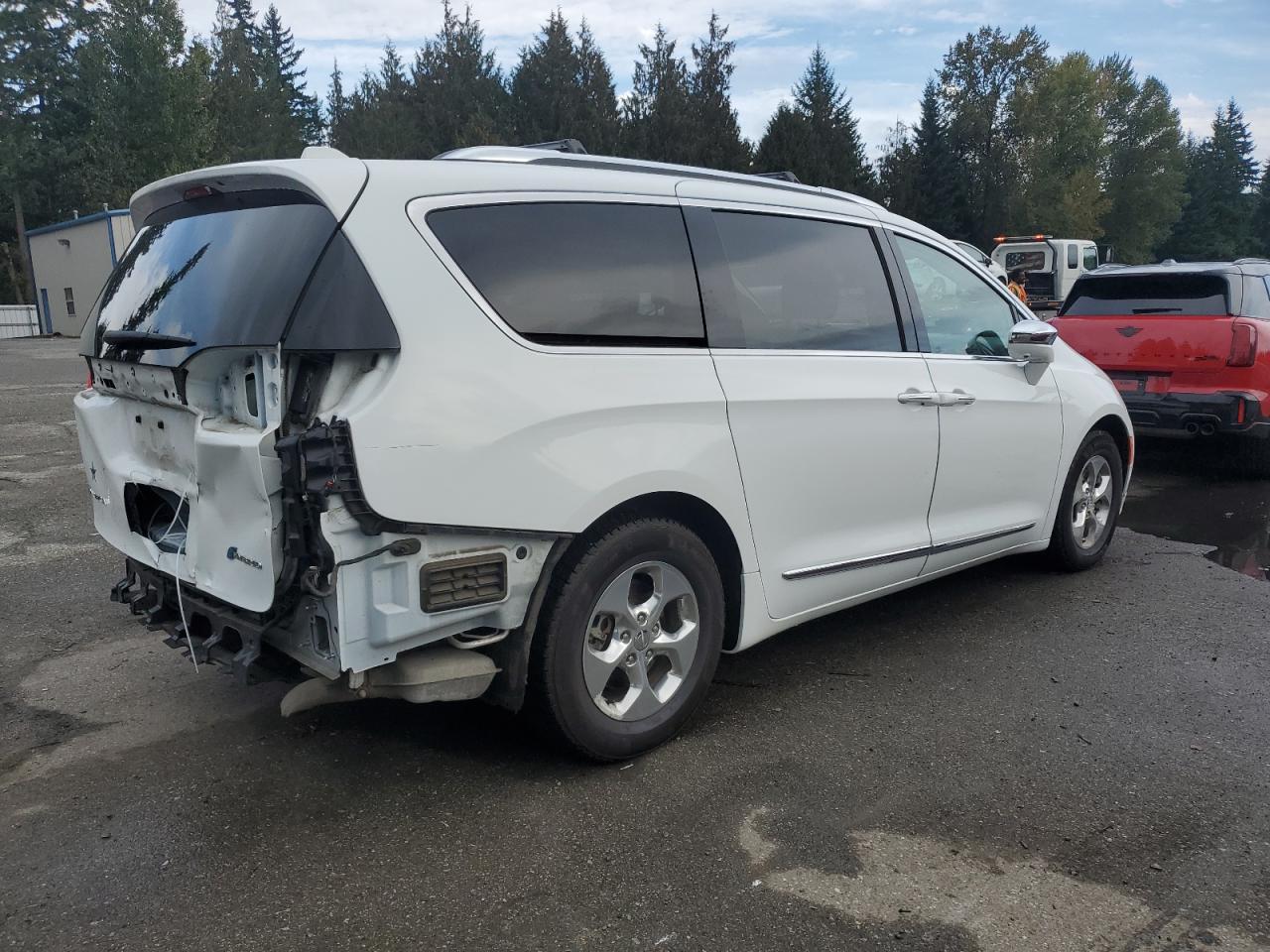 2018 Chrysler Pacifica, Hybri...