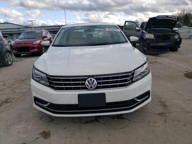 VOLKSWAGEN PASSAT  , 2019