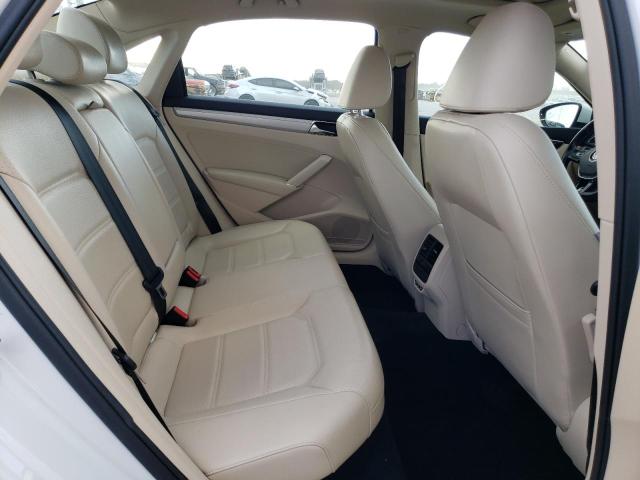 VOLKSWAGEN PASSAT  , 2019