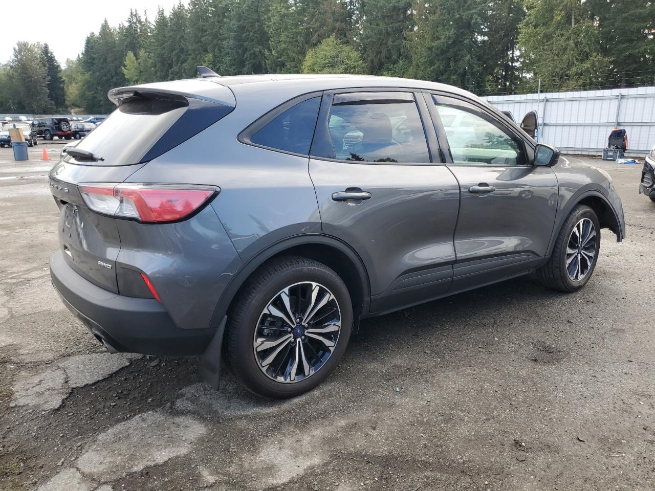 2021 Ford Escape, SE