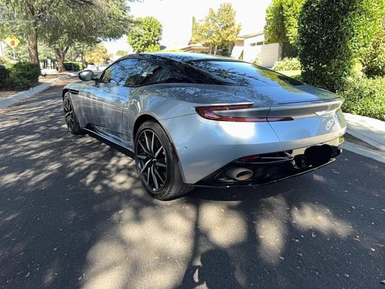 2017 Aston Martin DB11
