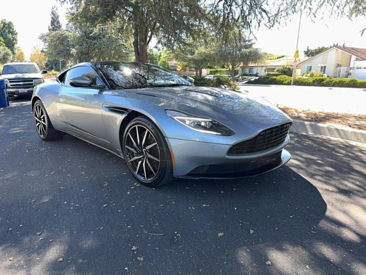 2017 Aston Martin DB11