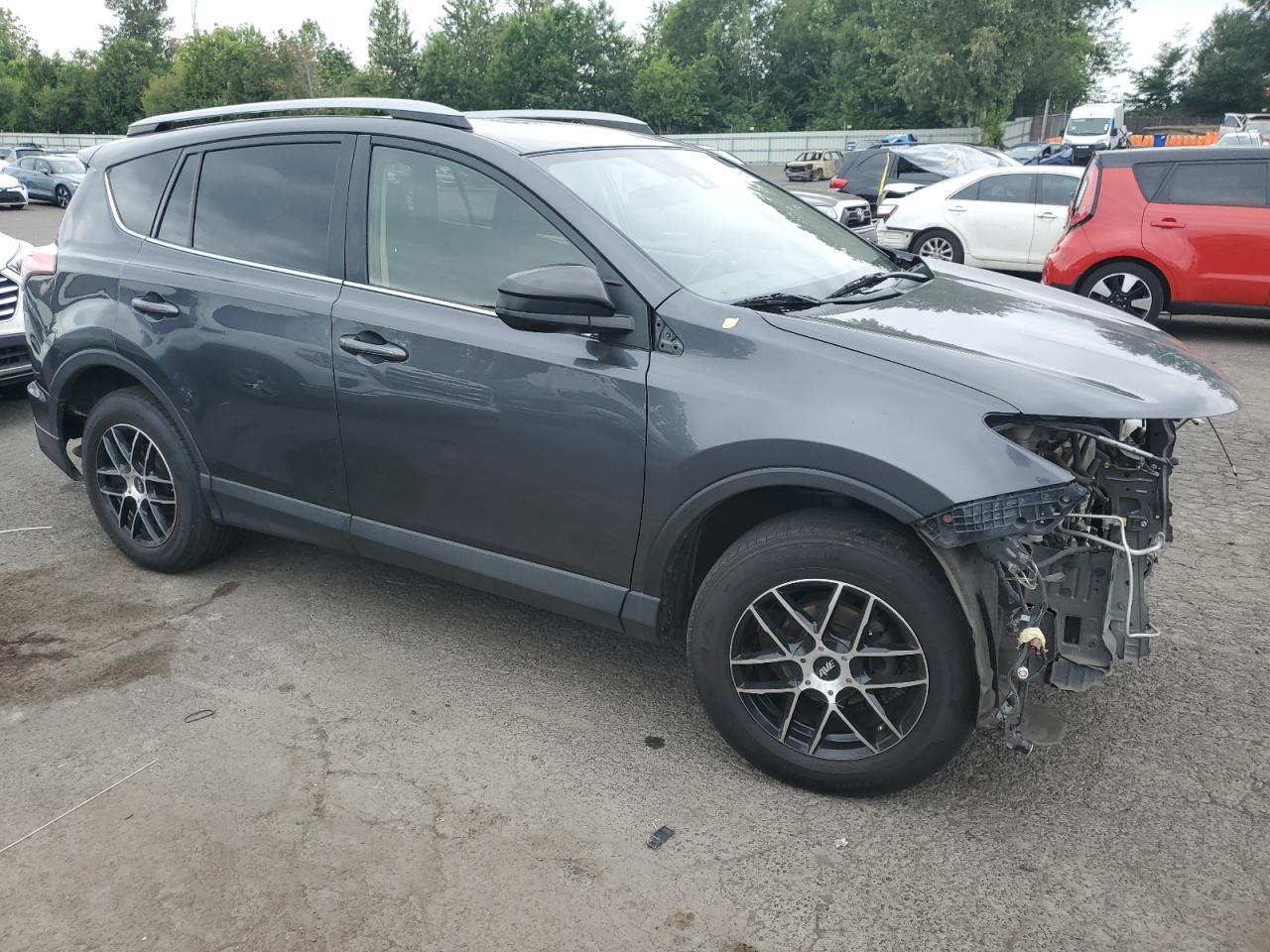 2017 Toyota RAV4, LE