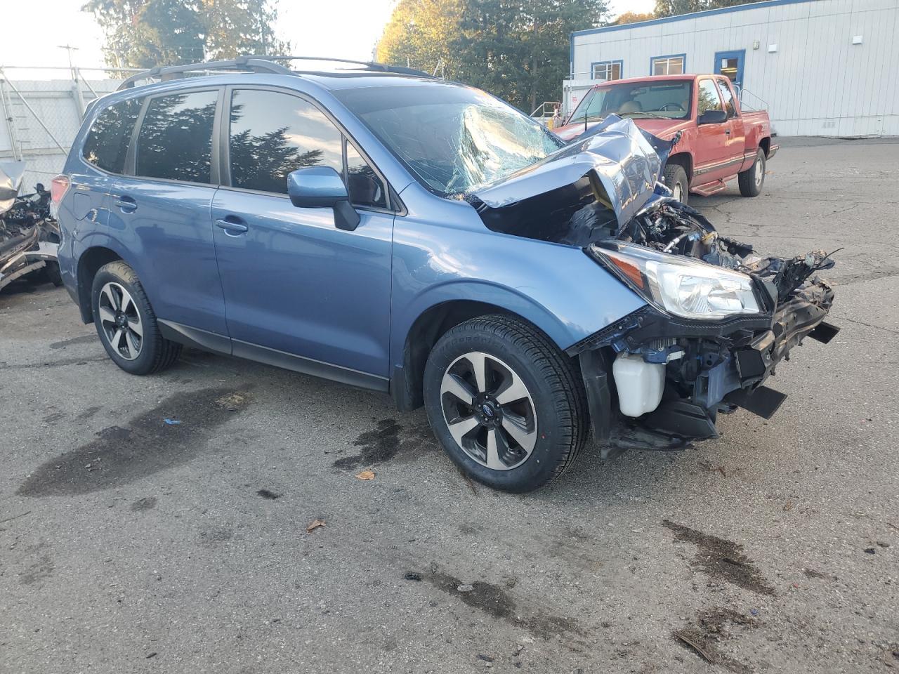 2017 Subaru Forester, 2.5I Pr...