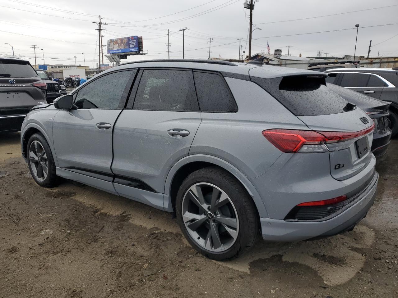 2024 Audi Q4, Premium Plus