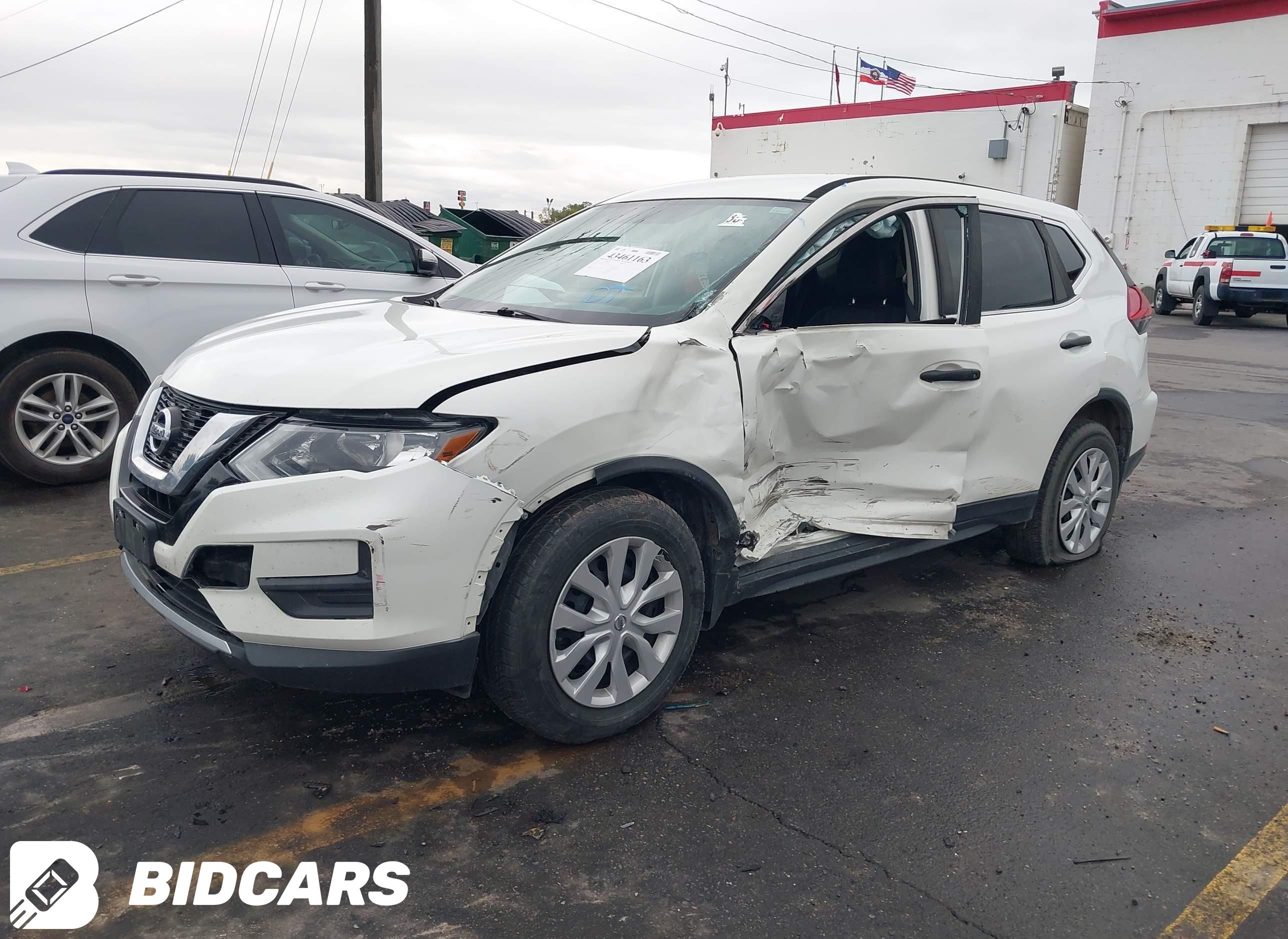 2017 Nissan Rogue, S