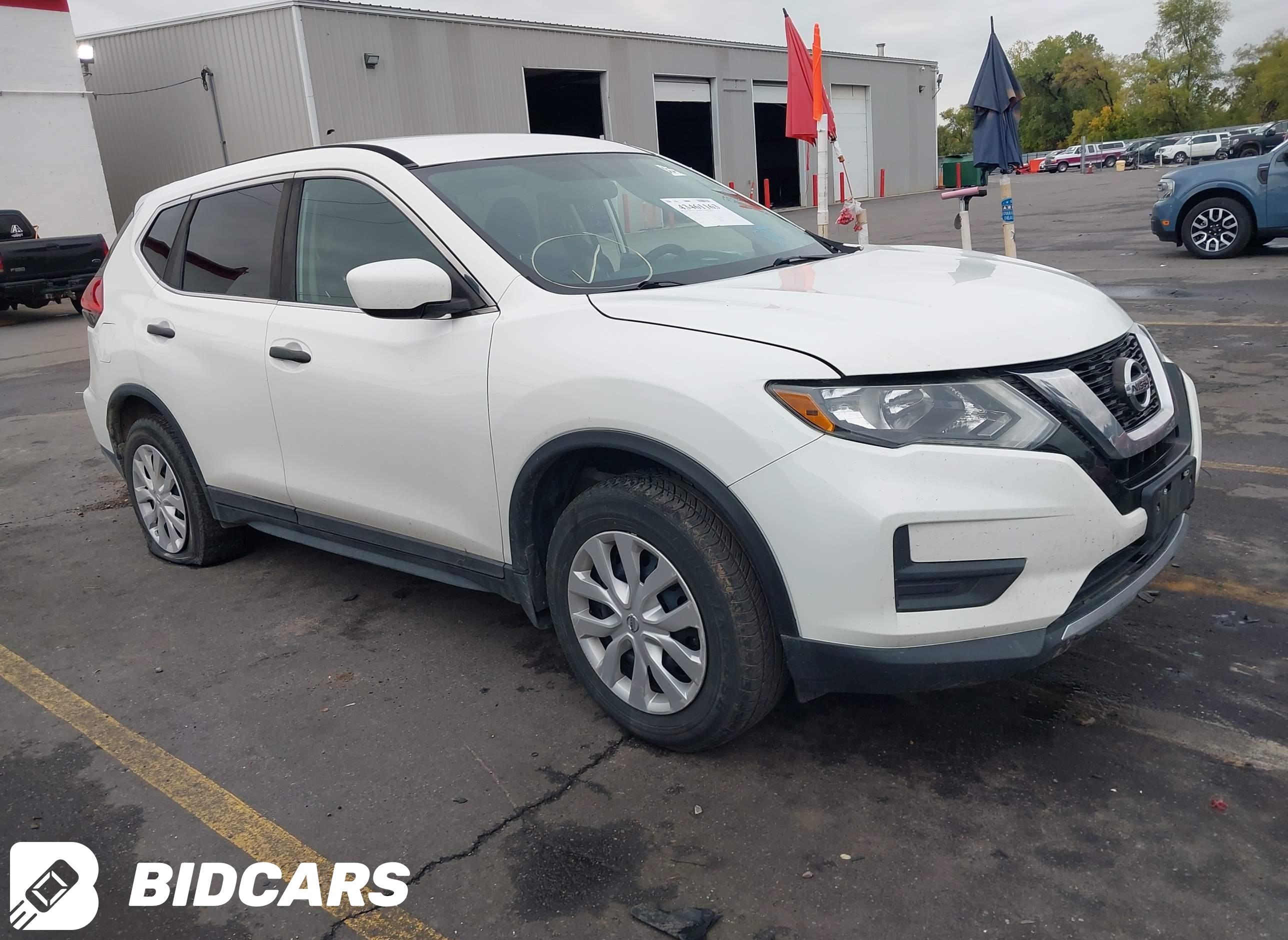 2017 Nissan Rogue, S
