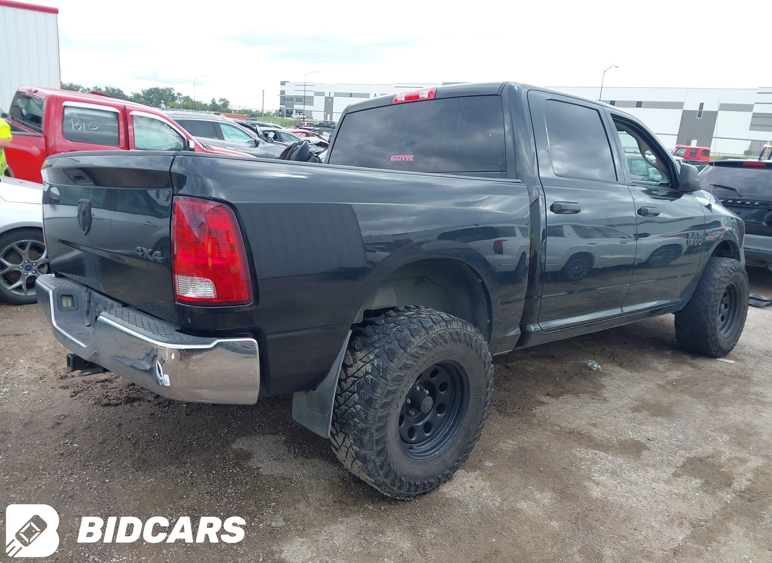 2018 RAM 1500, Tradesman  4X4...