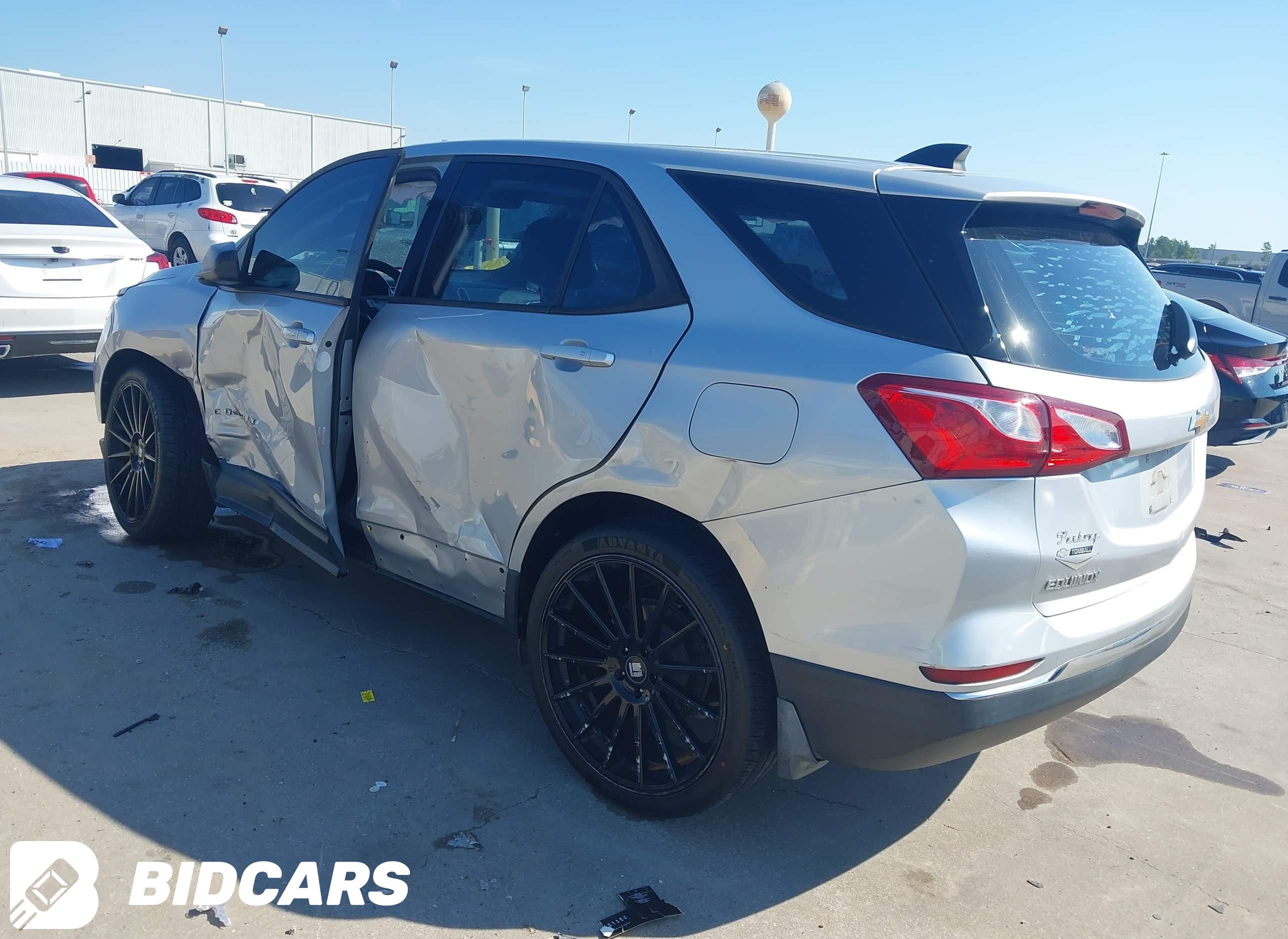 2018 Chevrolet Equinox, LS