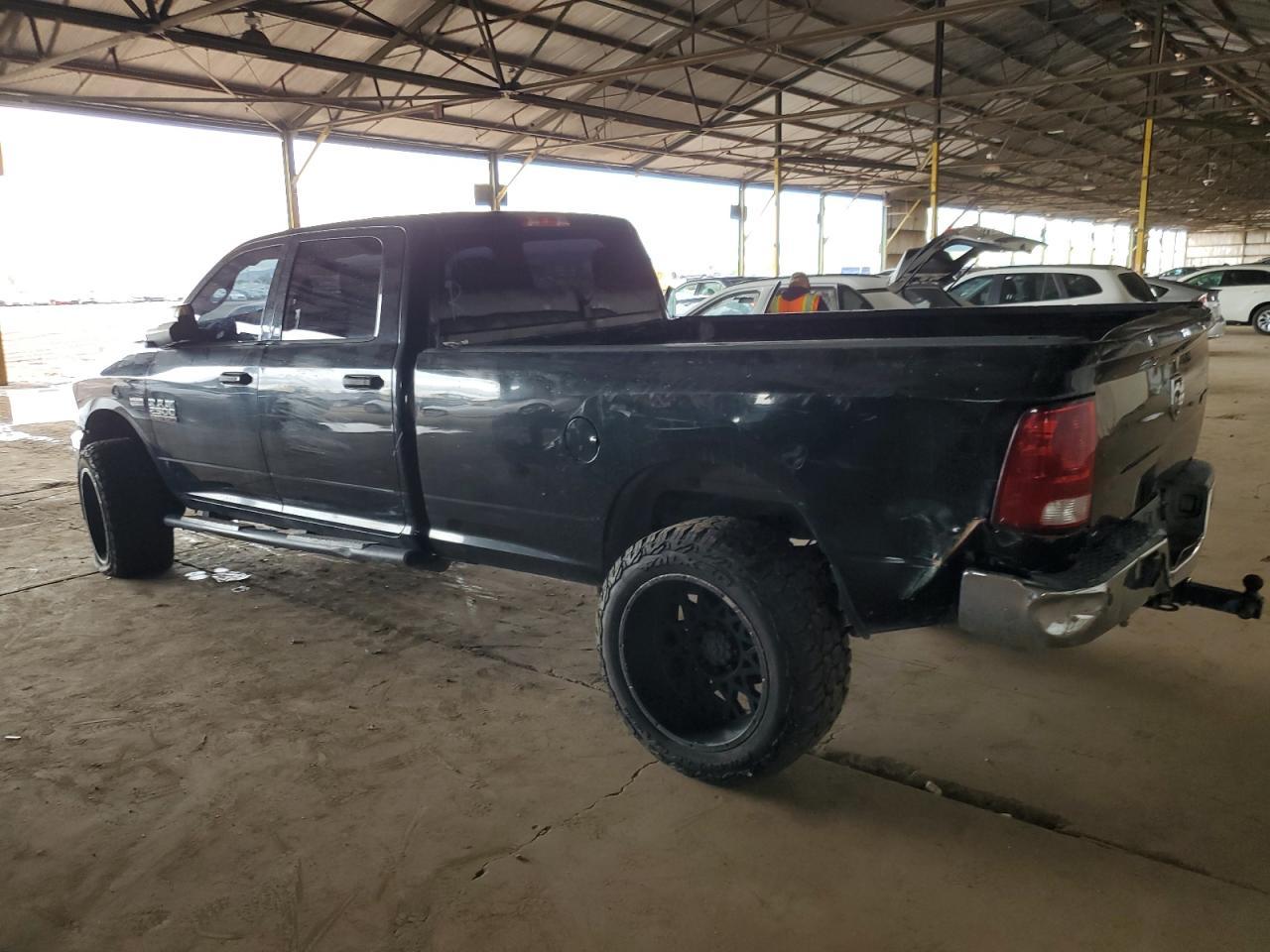 2016 RAM 2500, ST