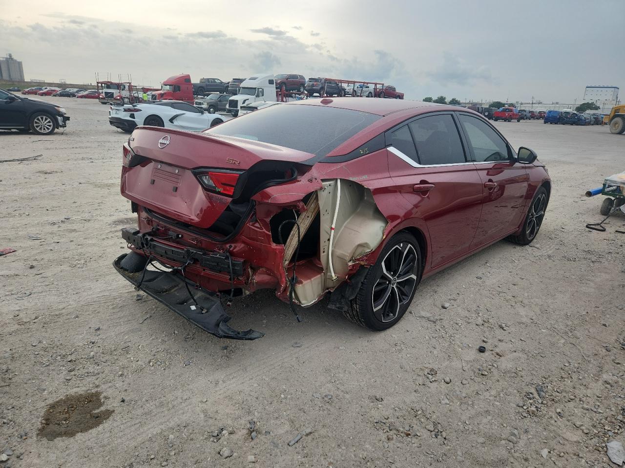 2024 Nissan Altima, SR