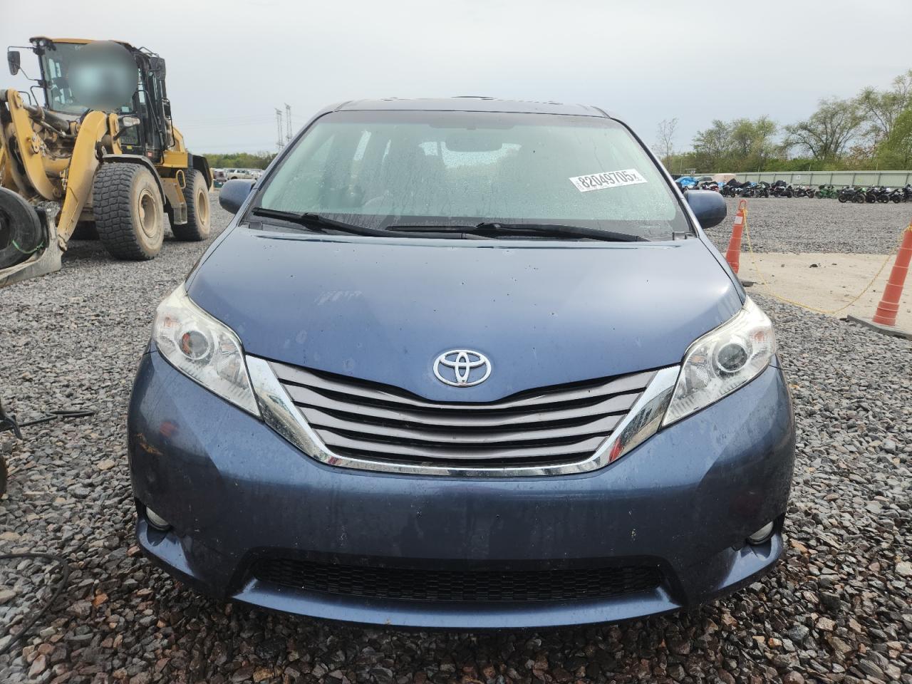 2017 Toyota Sienna, Xle