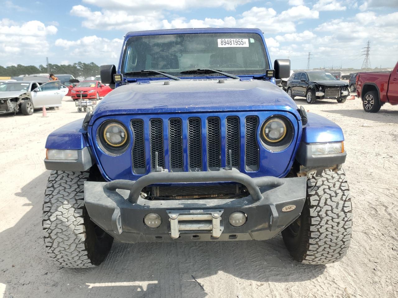 2018 Jeep Wrangler, Sahara