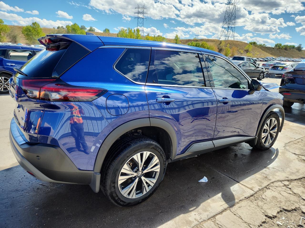 2021 Nissan Rogue, SV