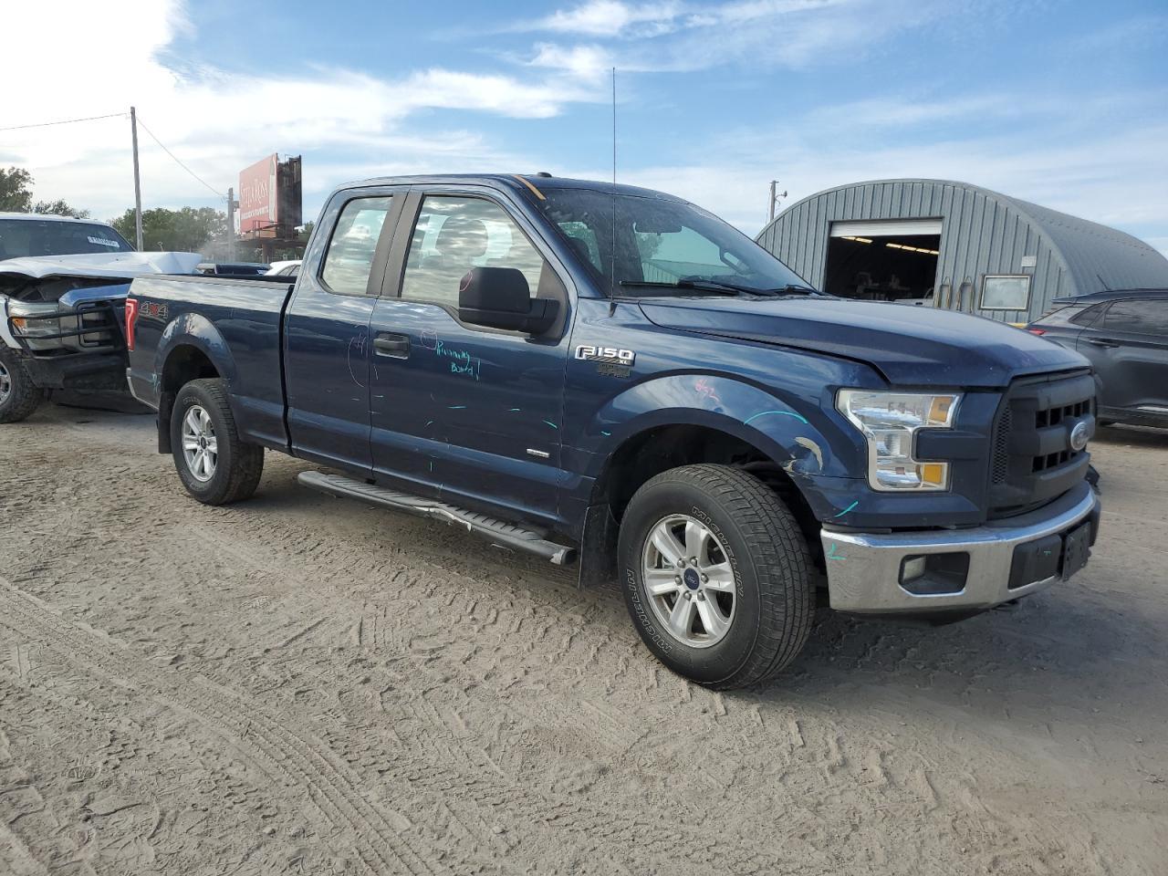 2015 Ford F-150, Super Cab