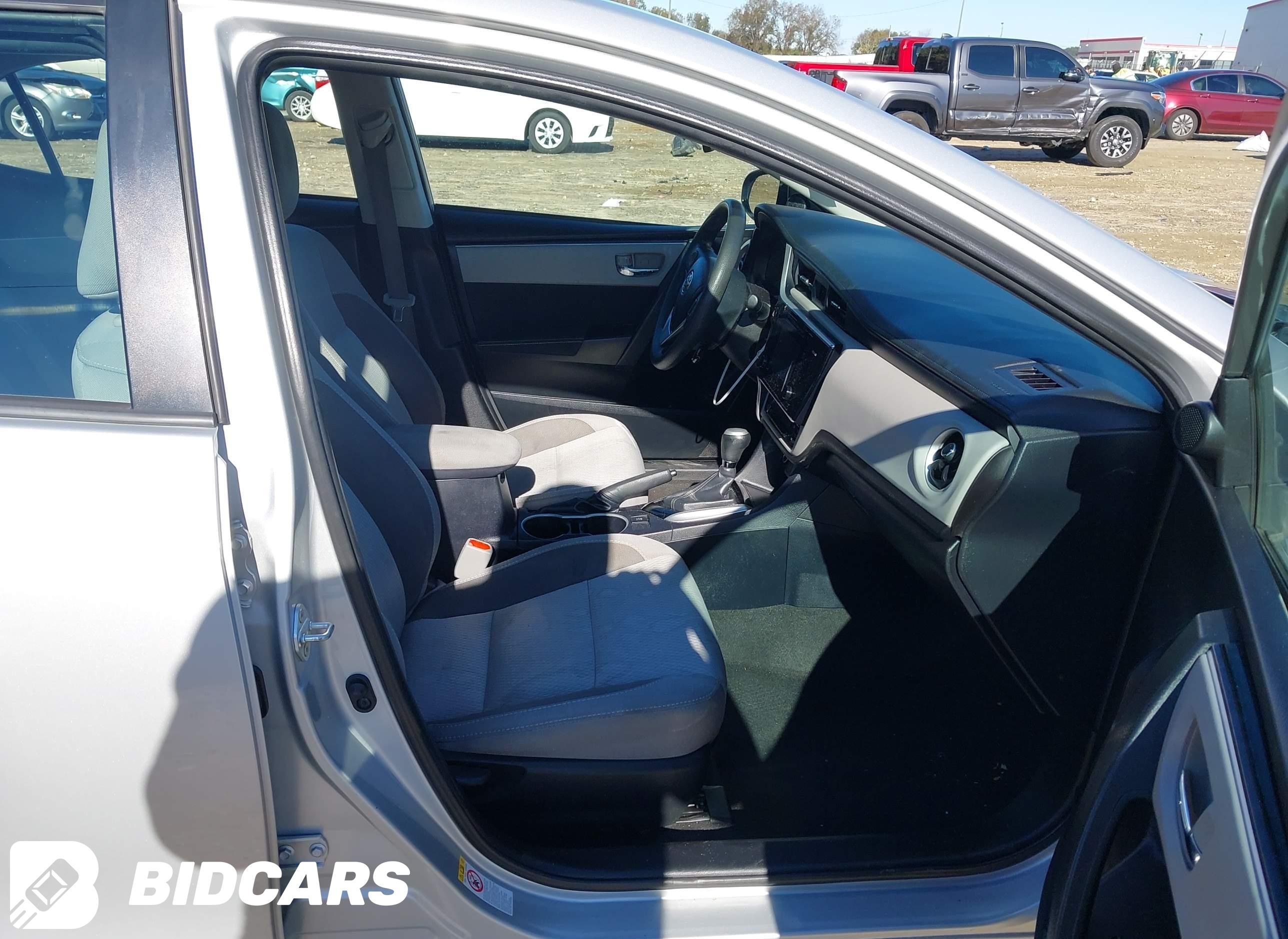 2017 Toyota Corolla, LE