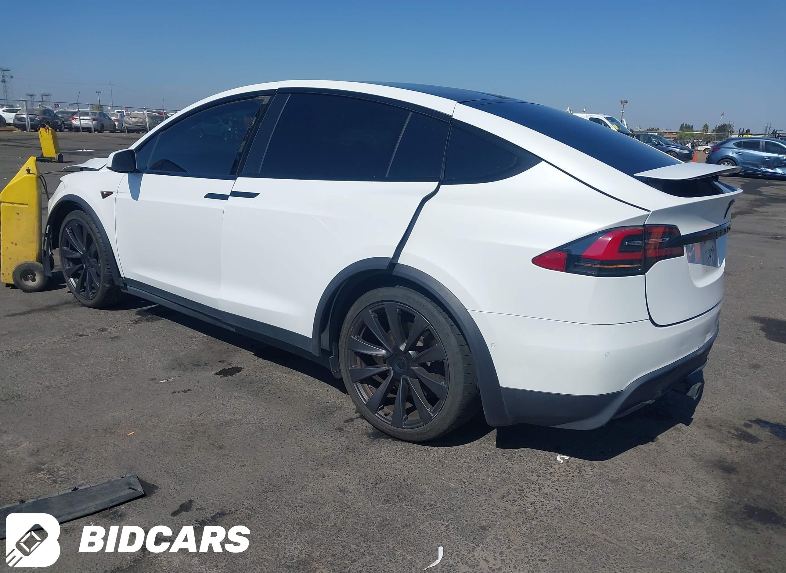 2022 Tesla Model X, Plaid Tri...