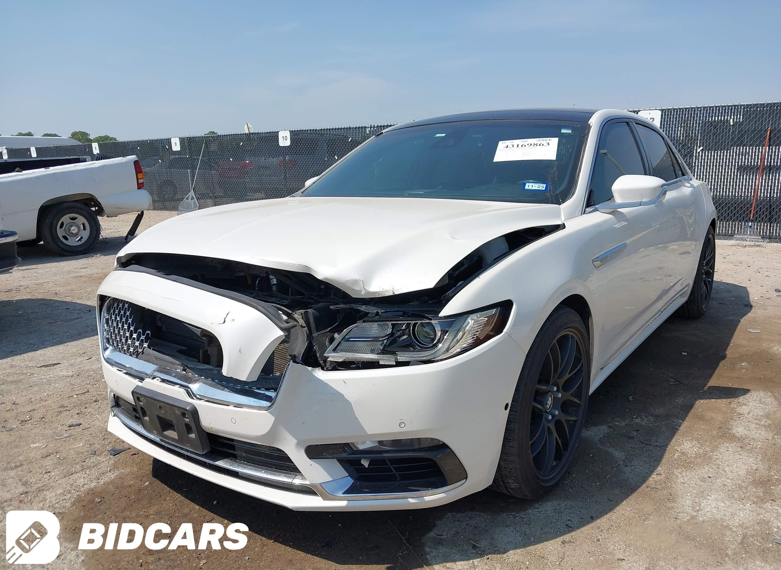 2017 Lincoln Continental, Res...