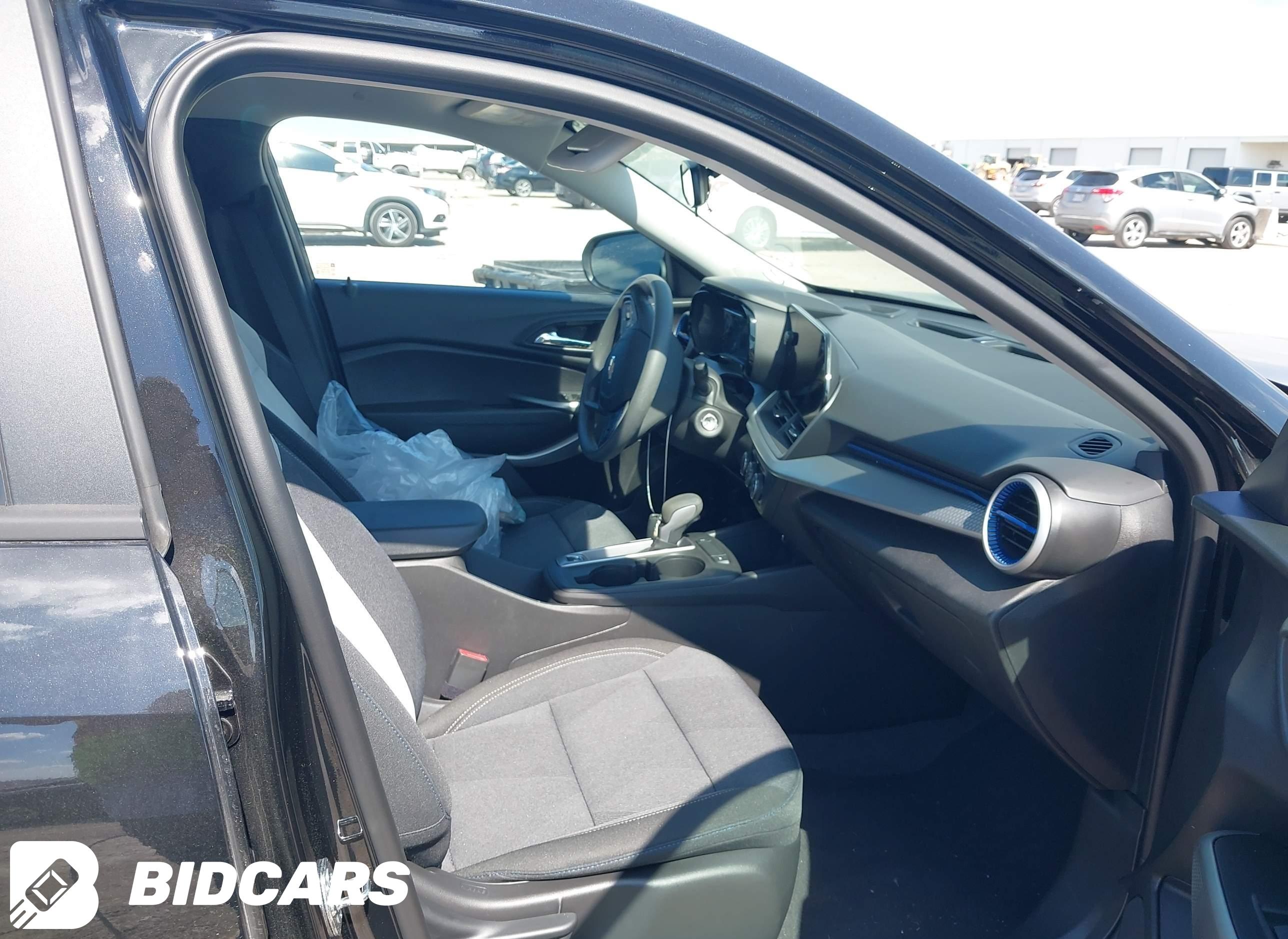 2025 Chevrolet Trax, Fwd Ls