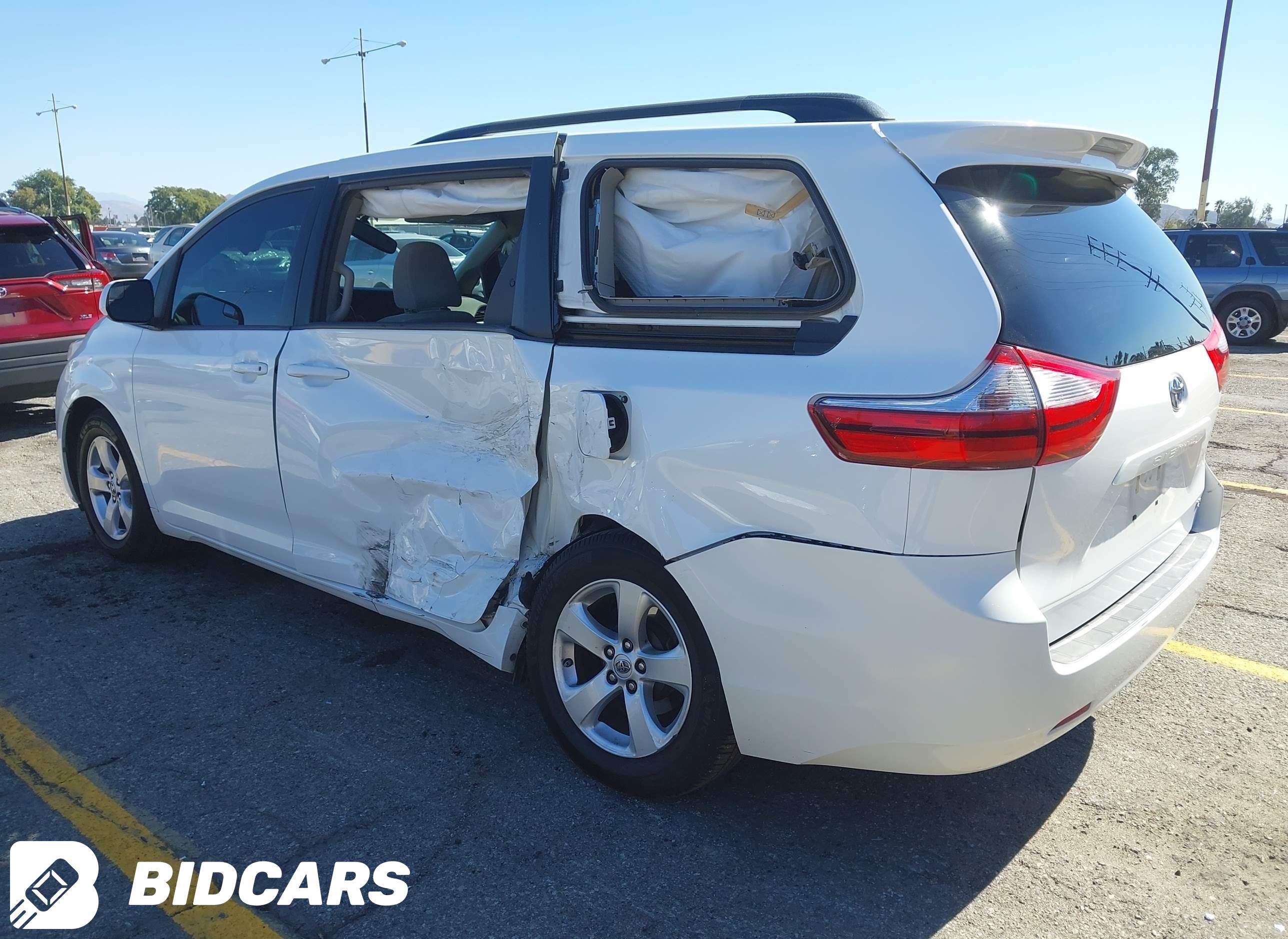 2017 Toyota Sienna, Le 8 Pass...