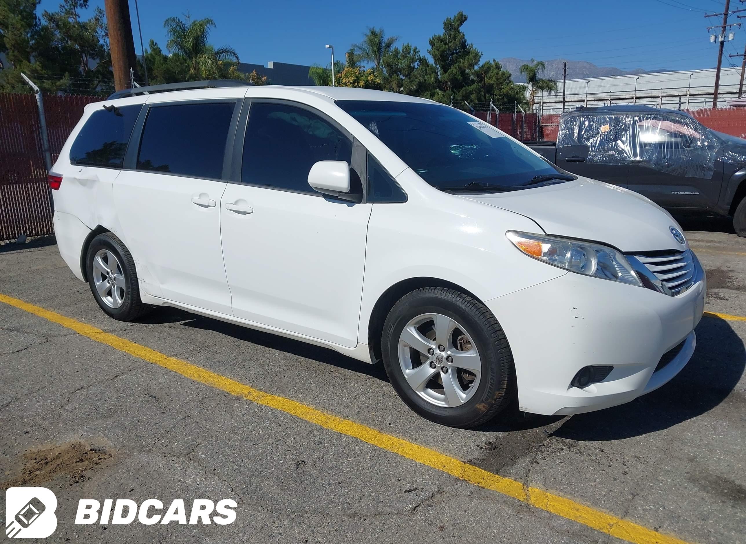 2017 Toyota Sienna, Le 8 Pass...