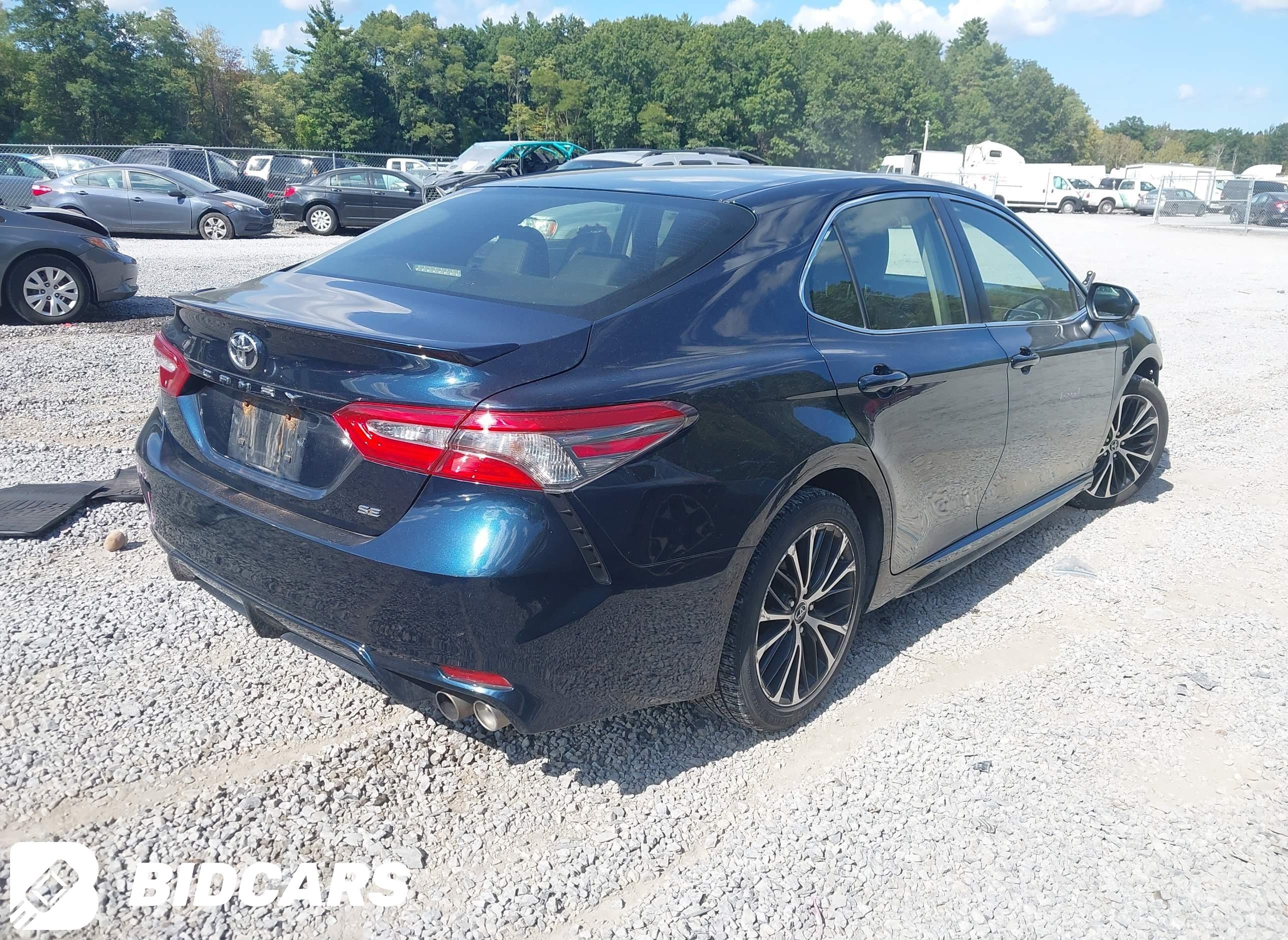 2018 Toyota Camry, SE