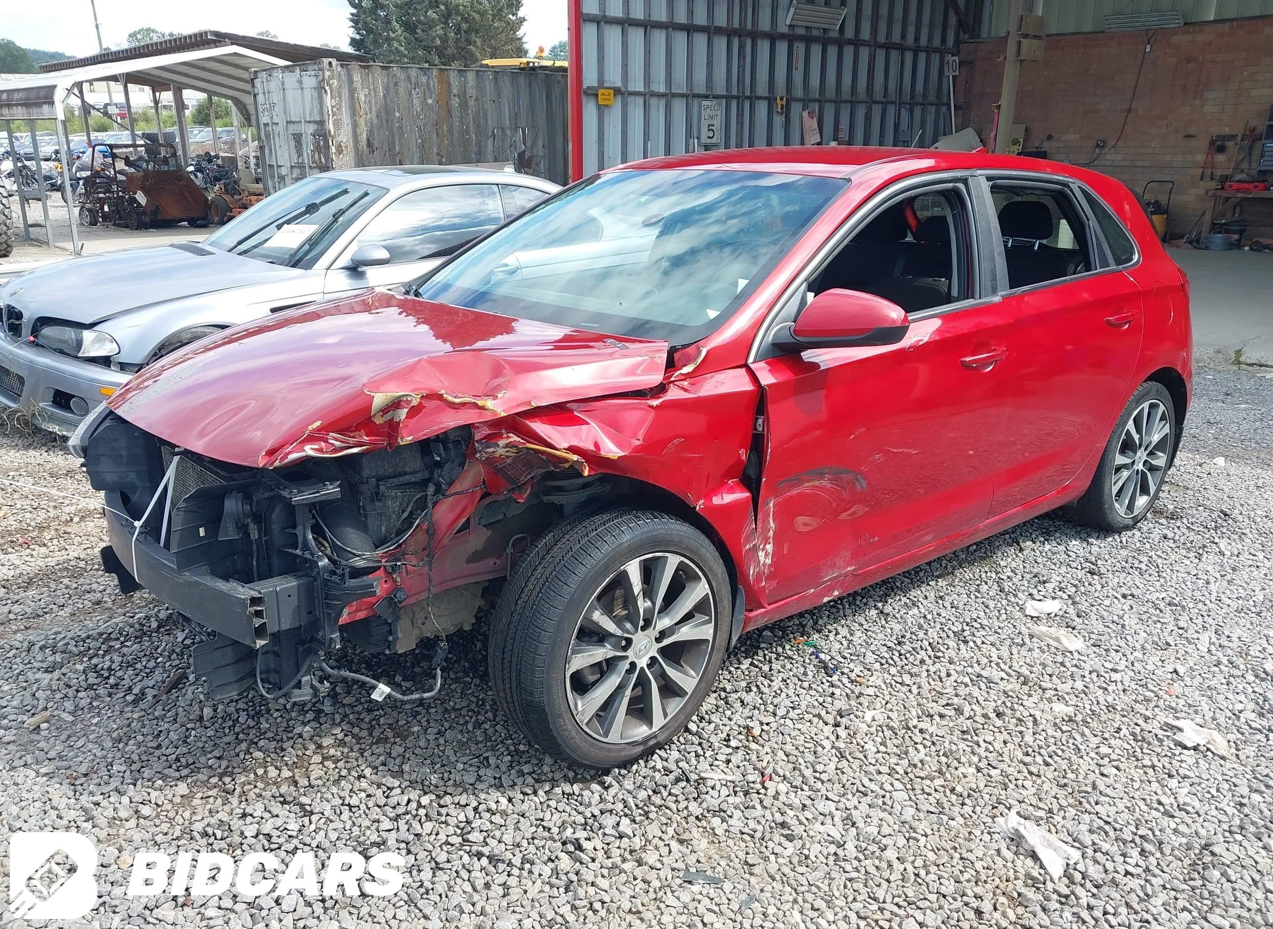 2018 Hyundai Elantra, GT