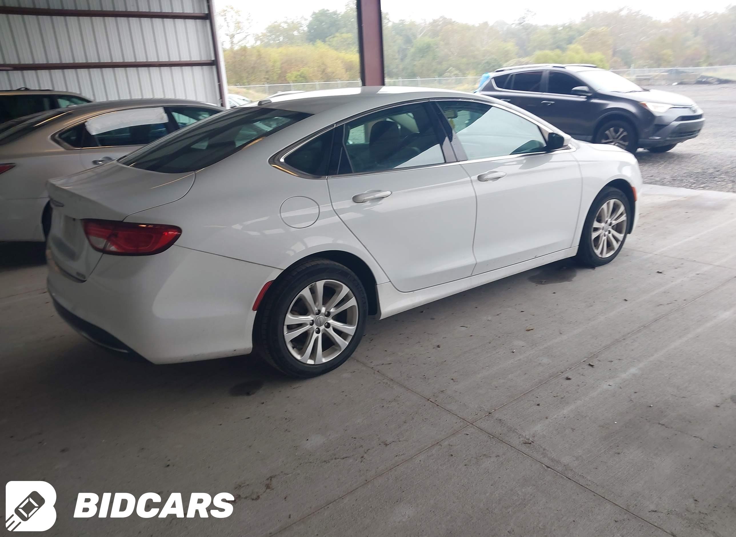 2016 Chrysler 200, Limited