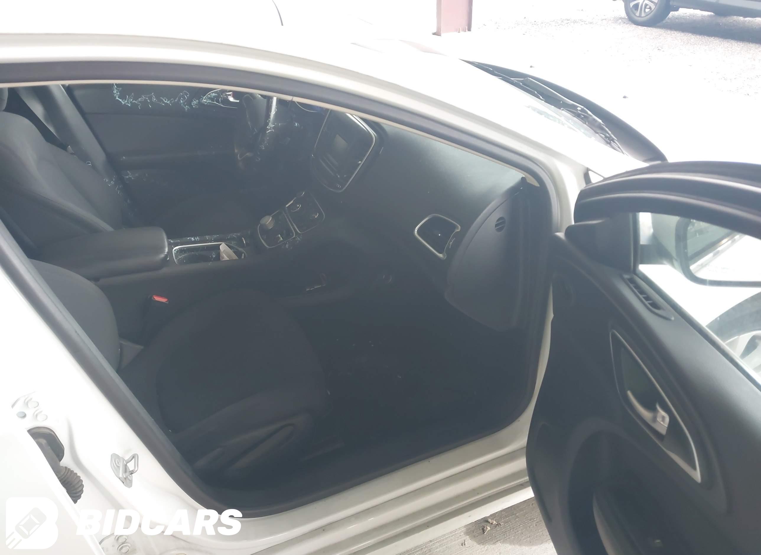 2016 Chrysler 200, Limited