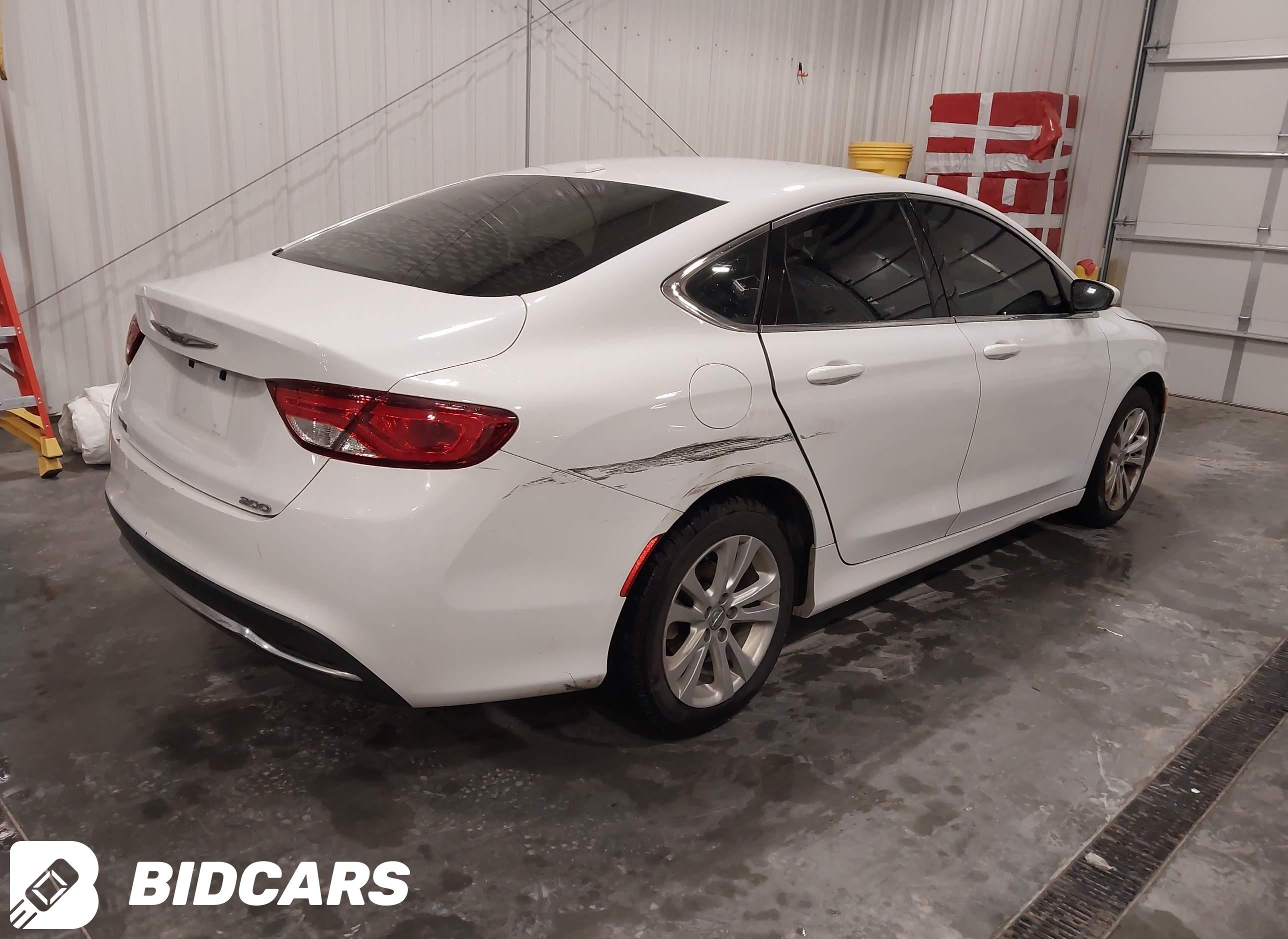 2016 Chrysler 200, Limited