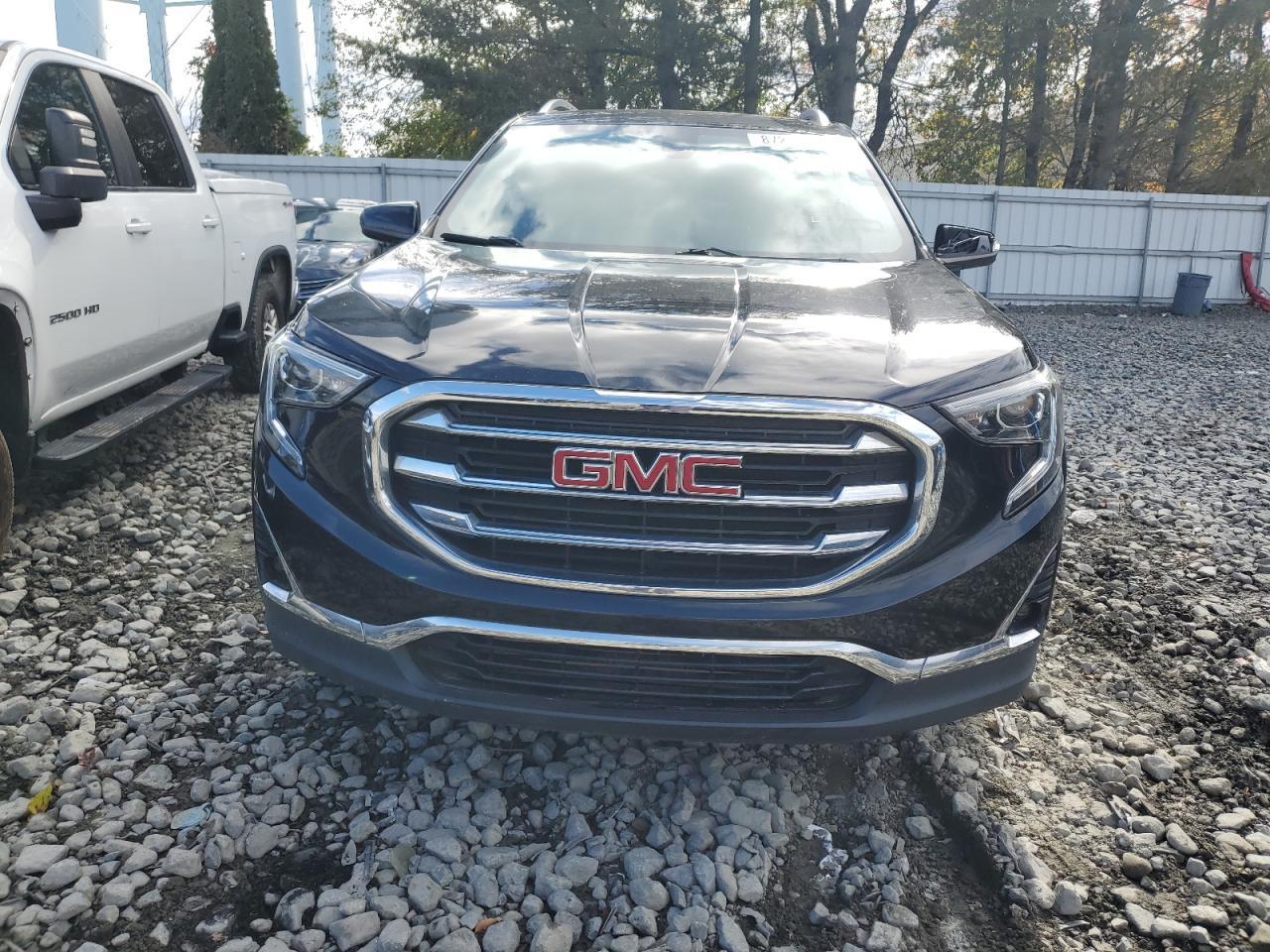 2020 GMC Terrain, Slt