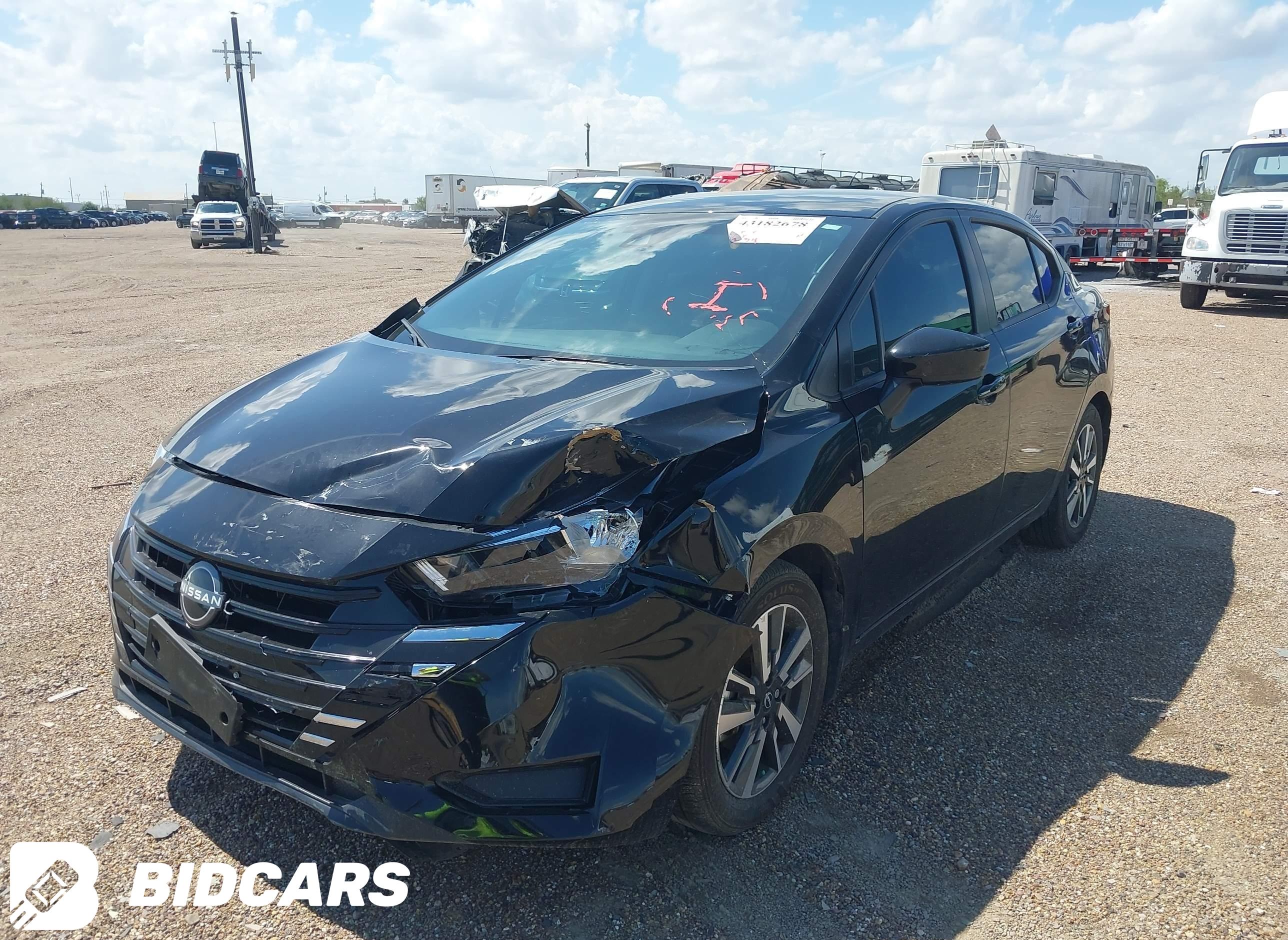 2024 Nissan Versa, 1.6 SV