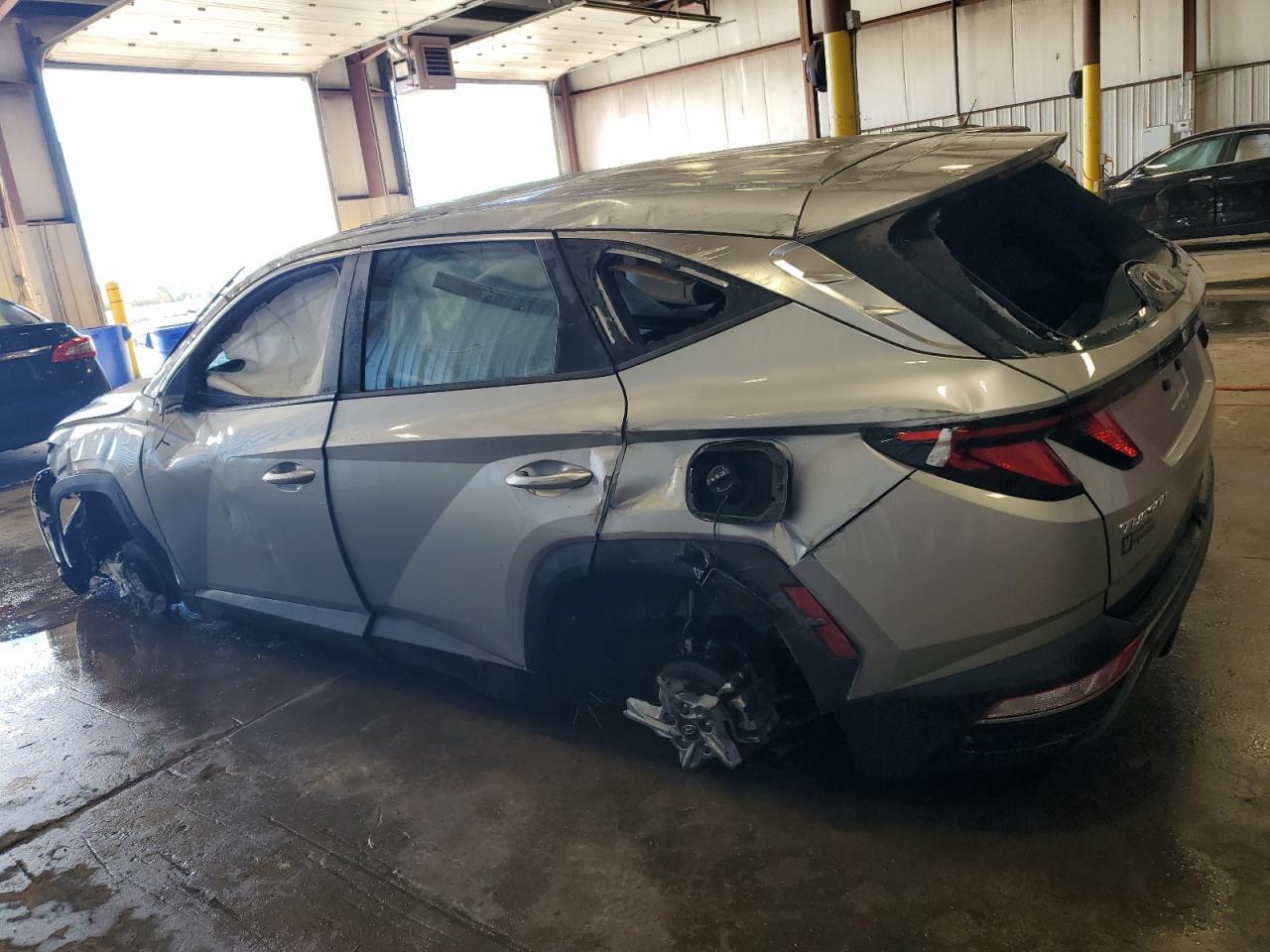 2023 Hyundai Tucson, SE