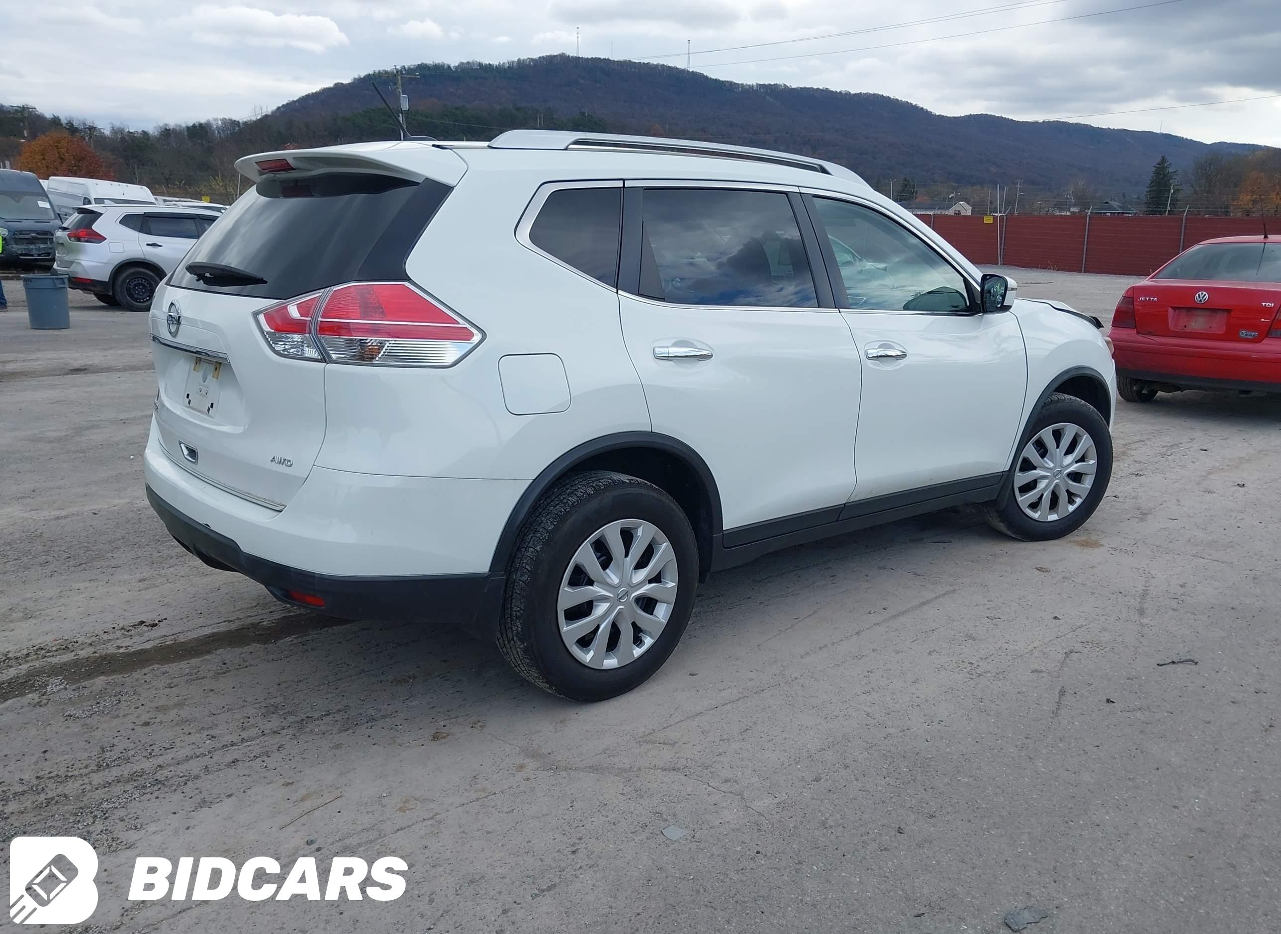 2016 Nissan Rogue, S
