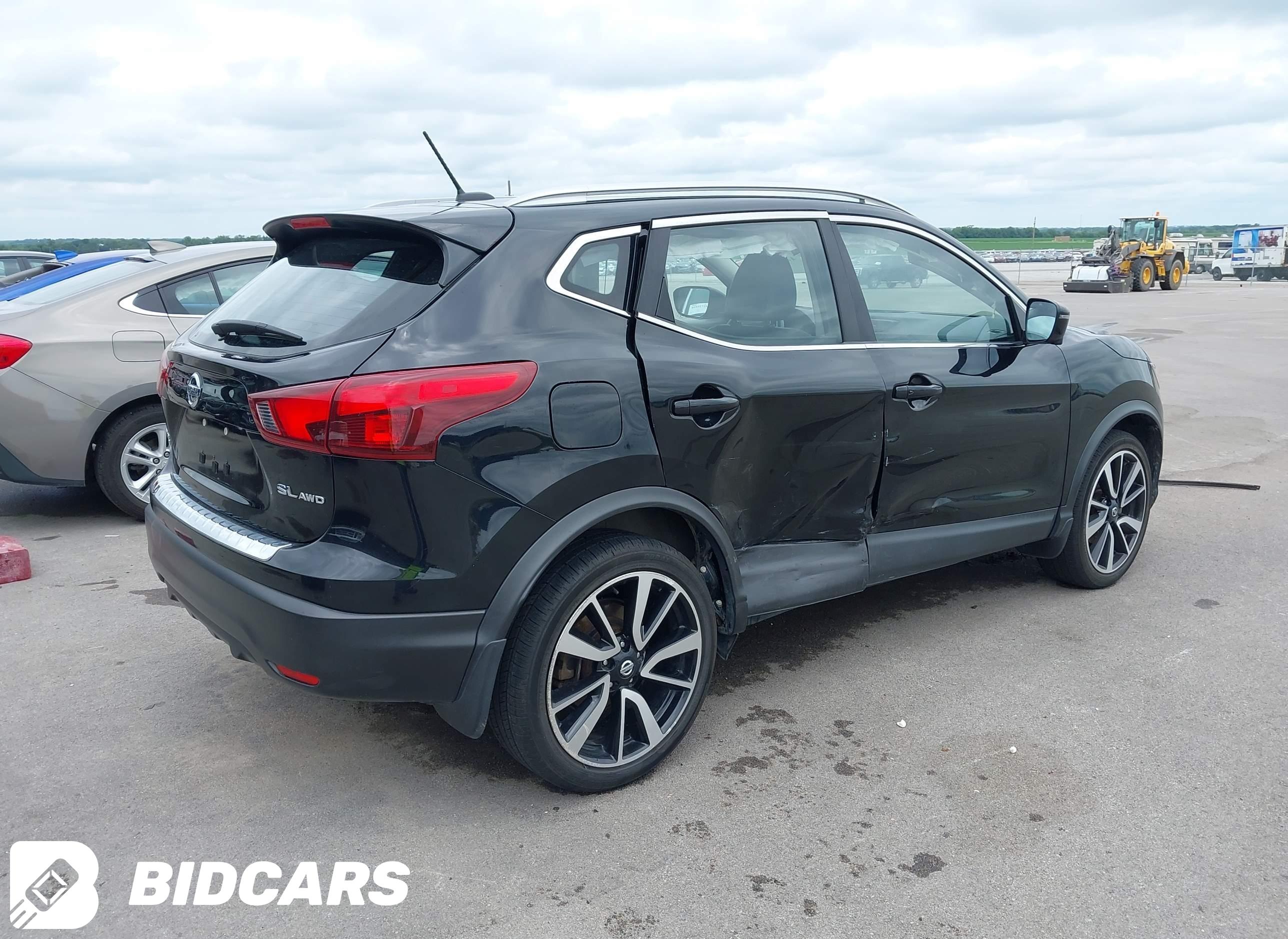 2017 Nissan Rogue, Sport SL