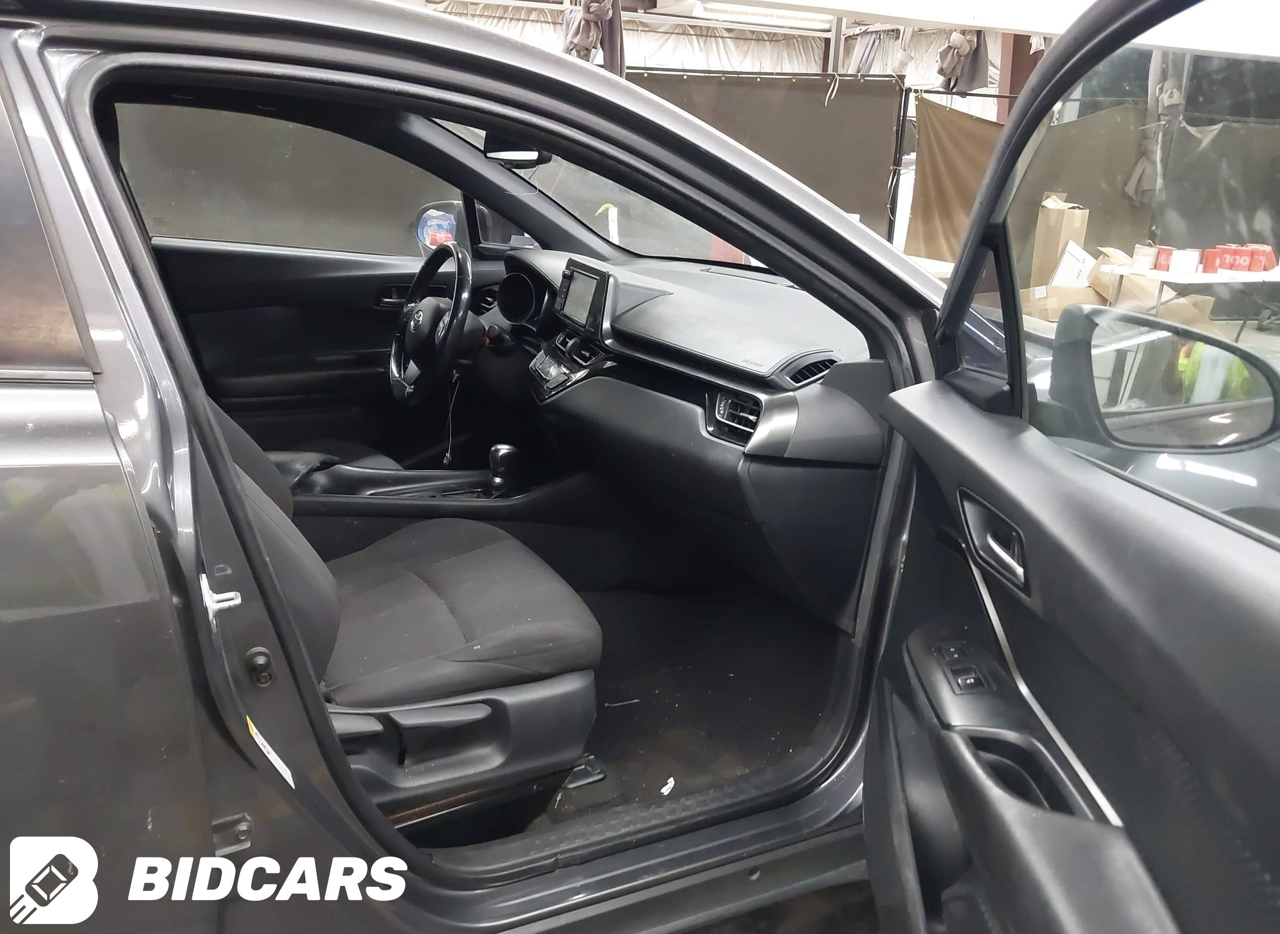 2018 Toyota C-HR, Xle Premium