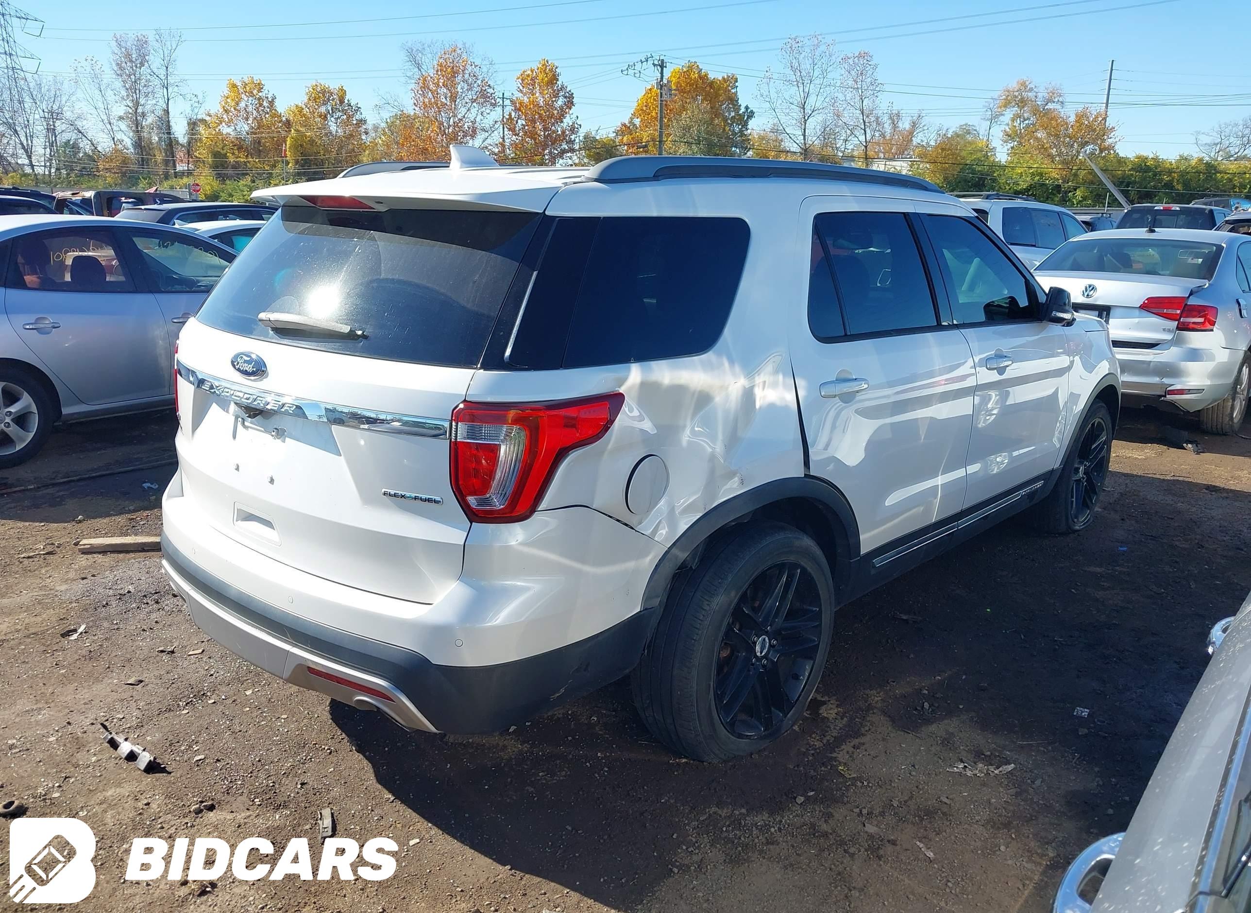 2016 Ford Explorer, Xlt