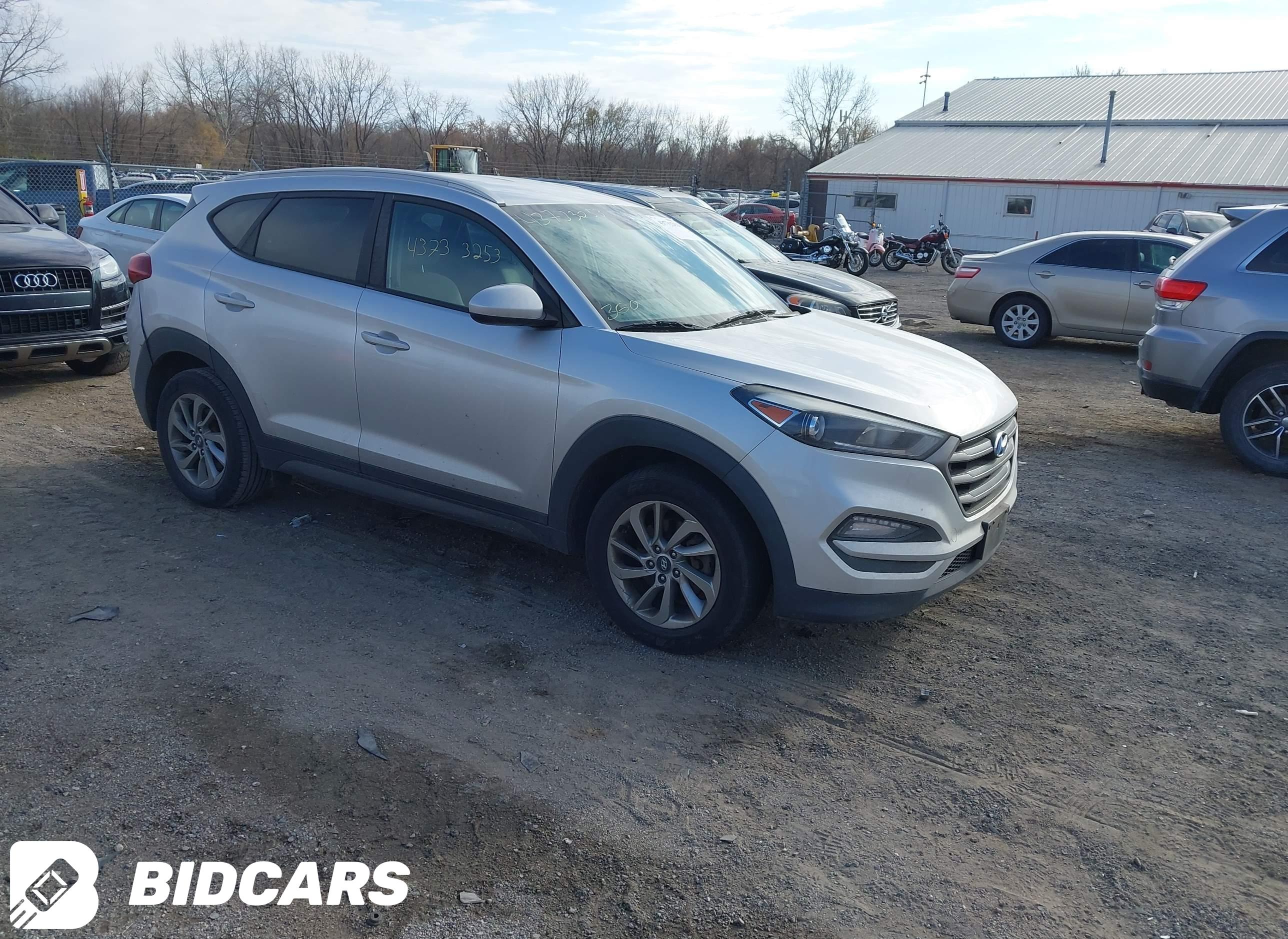 2016 Hyundai Tucson, SE