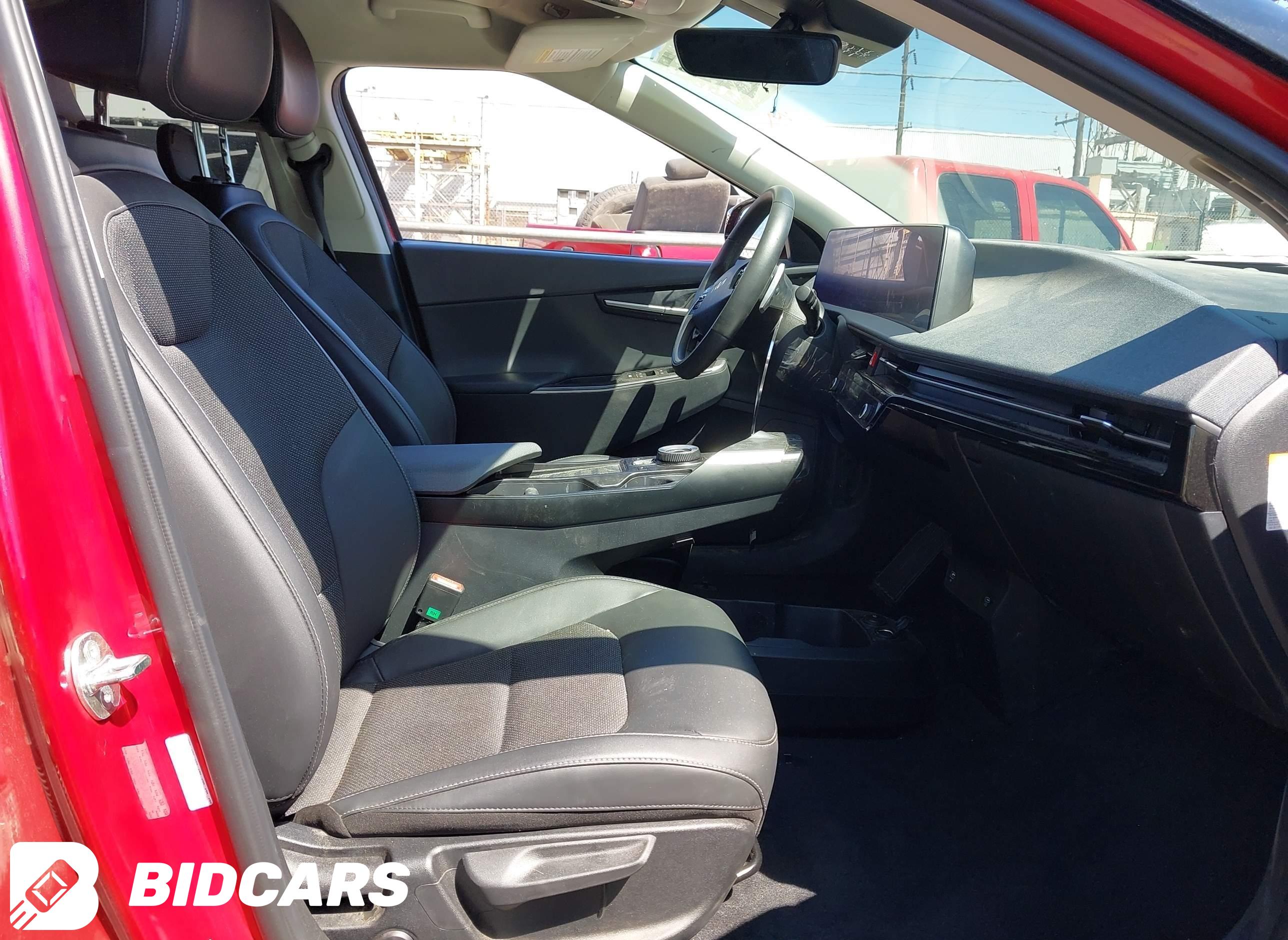 2024 KIA EV6, Light Long Range