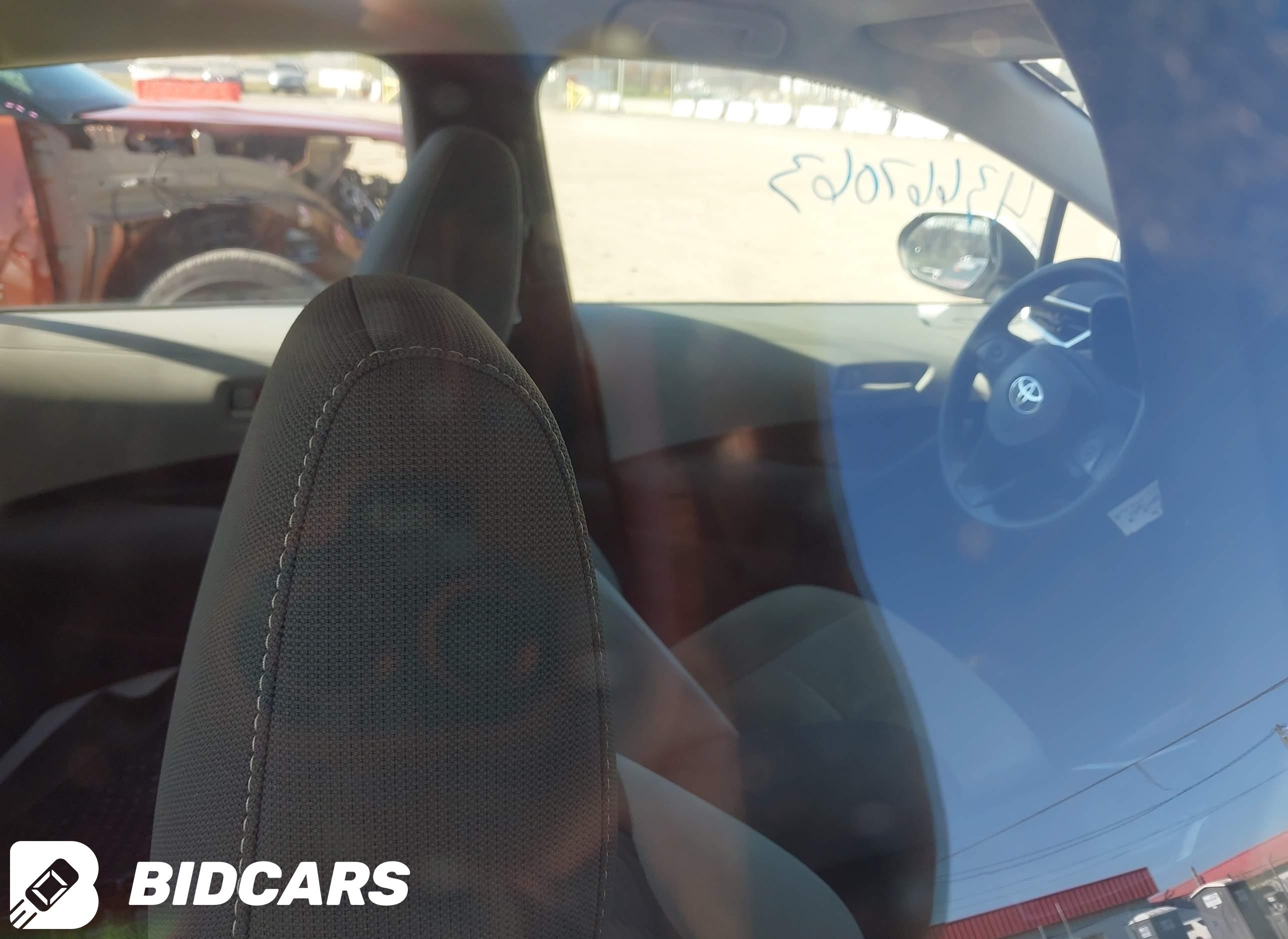 2022 Toyota Corolla, LE